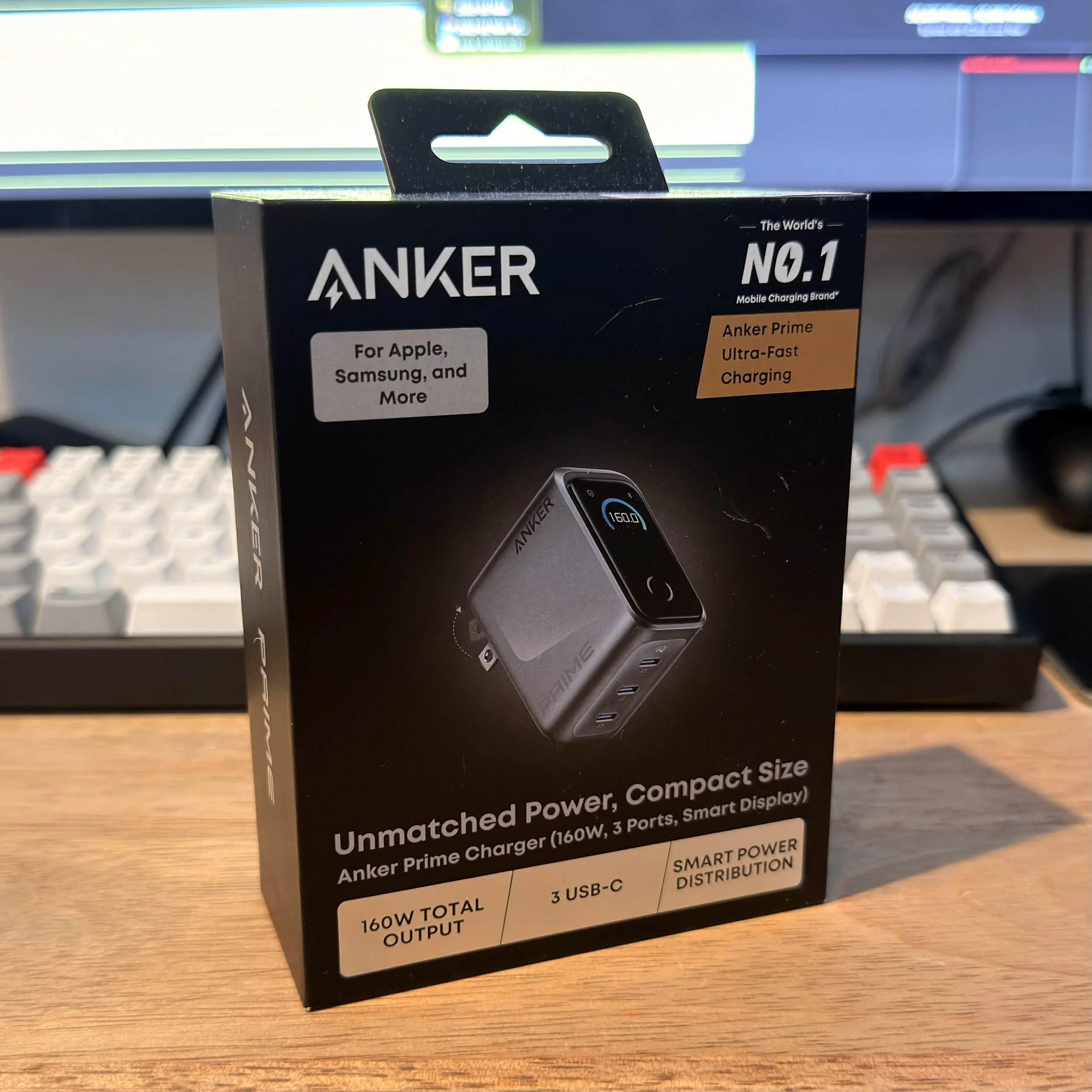 Anker Prime Charger, 160W 3-Port Compact USB C GaN Charger Block, Smart Display and Touch Control, 140W Max Charging via Any Single Port, for MacBook, Laptop, iPhone 17/16/15 Series, iPad(Non-Battery)