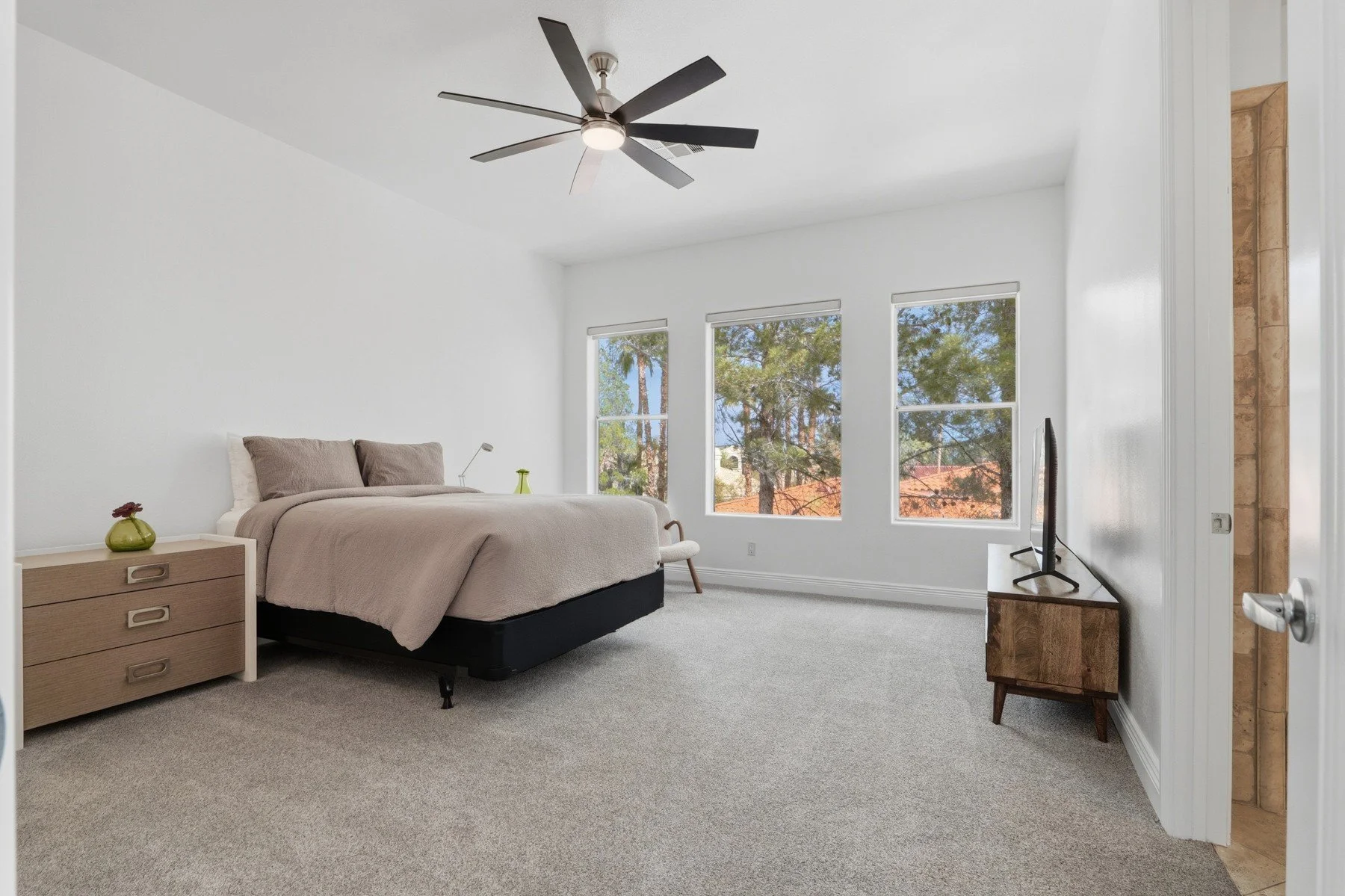 050-8632 Canyon View Dr.jpg