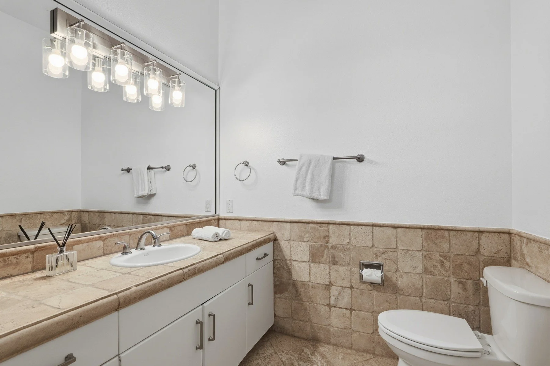 054-8632 Canyon View Dr.jpg