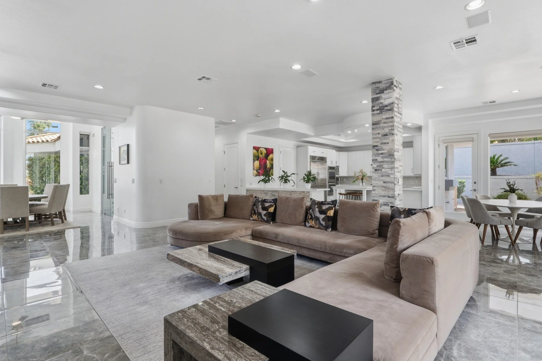 018-8632 Canyon View Dr.jpg