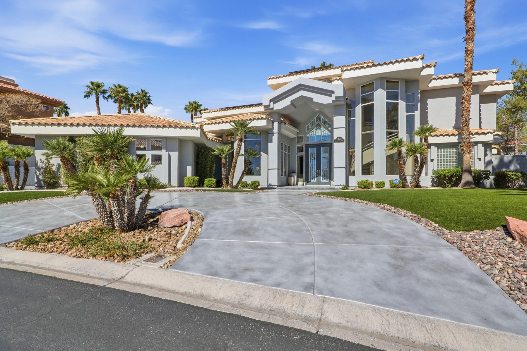 004-8632 Canyon View Dr.jpg