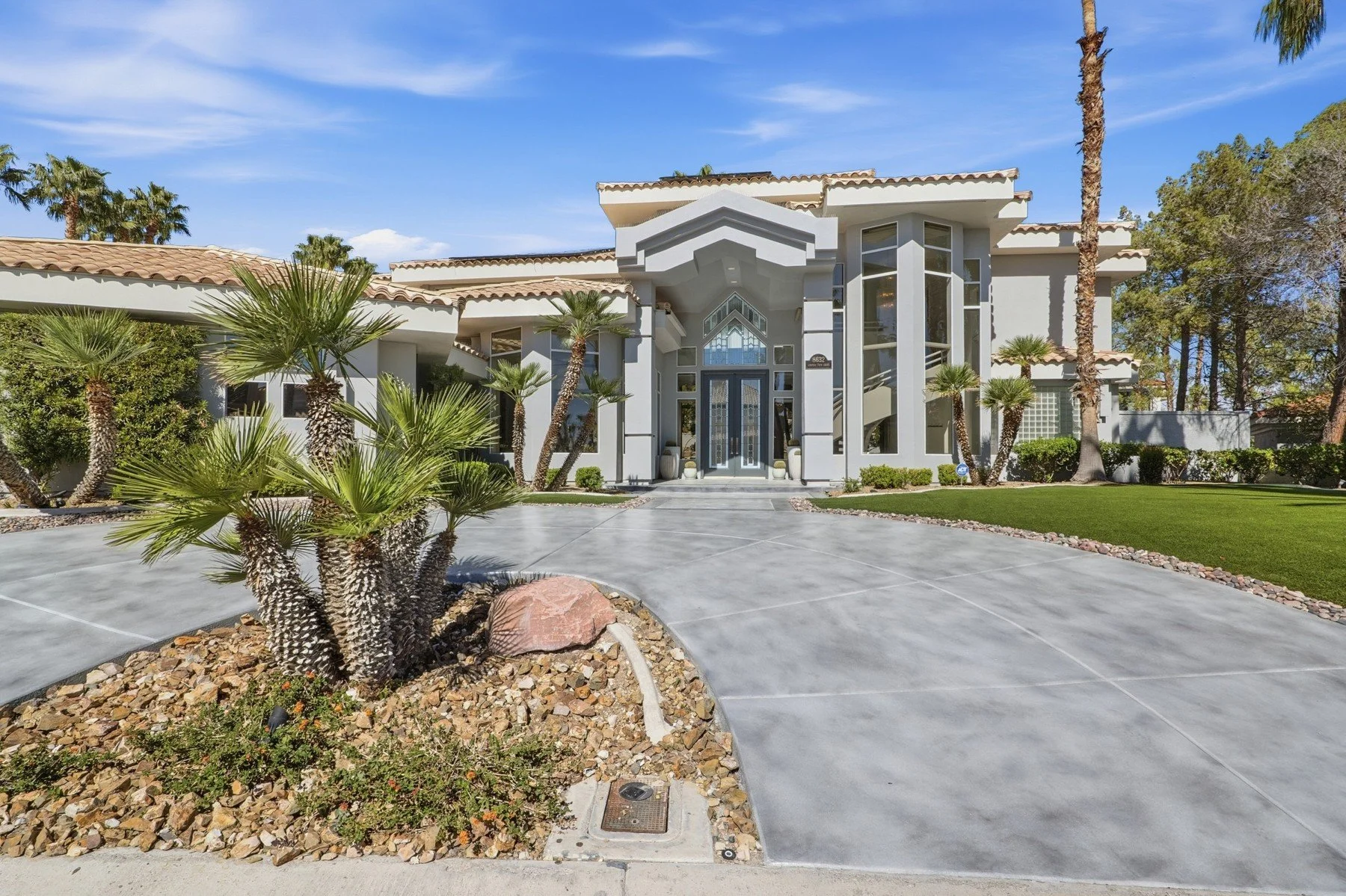 007-8632 Canyon View Dr.jpg