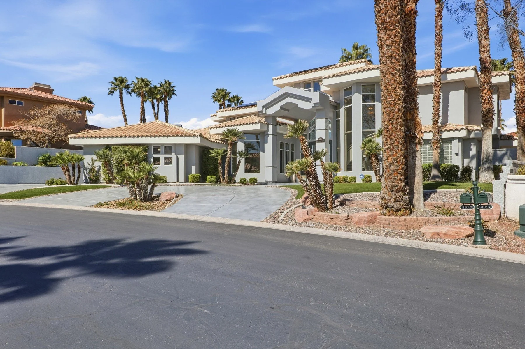 003-8632 Canyon View Dr.jpg