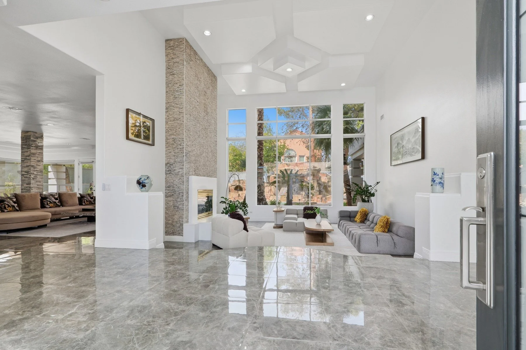 010-8632 Canyon View Dr.jpg