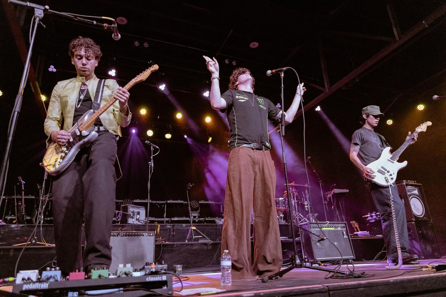 A few more pics from Quarters of Change – who opened up for Two Door Cinema Club!!! They just ended their Portraits Tour last month in New York and are dropping international dates this summer 🎸✨