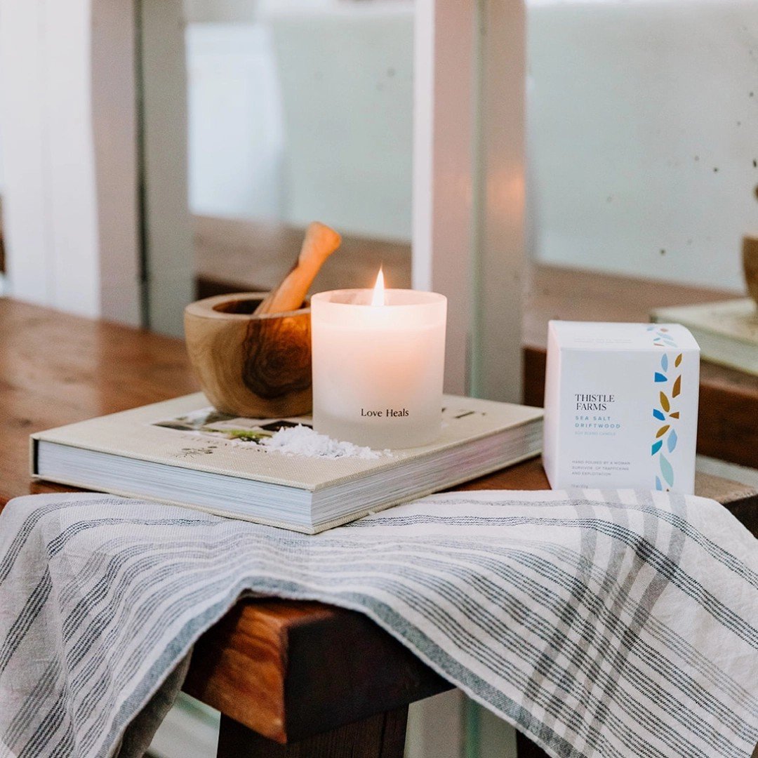 euc soy candle 1.jpeg