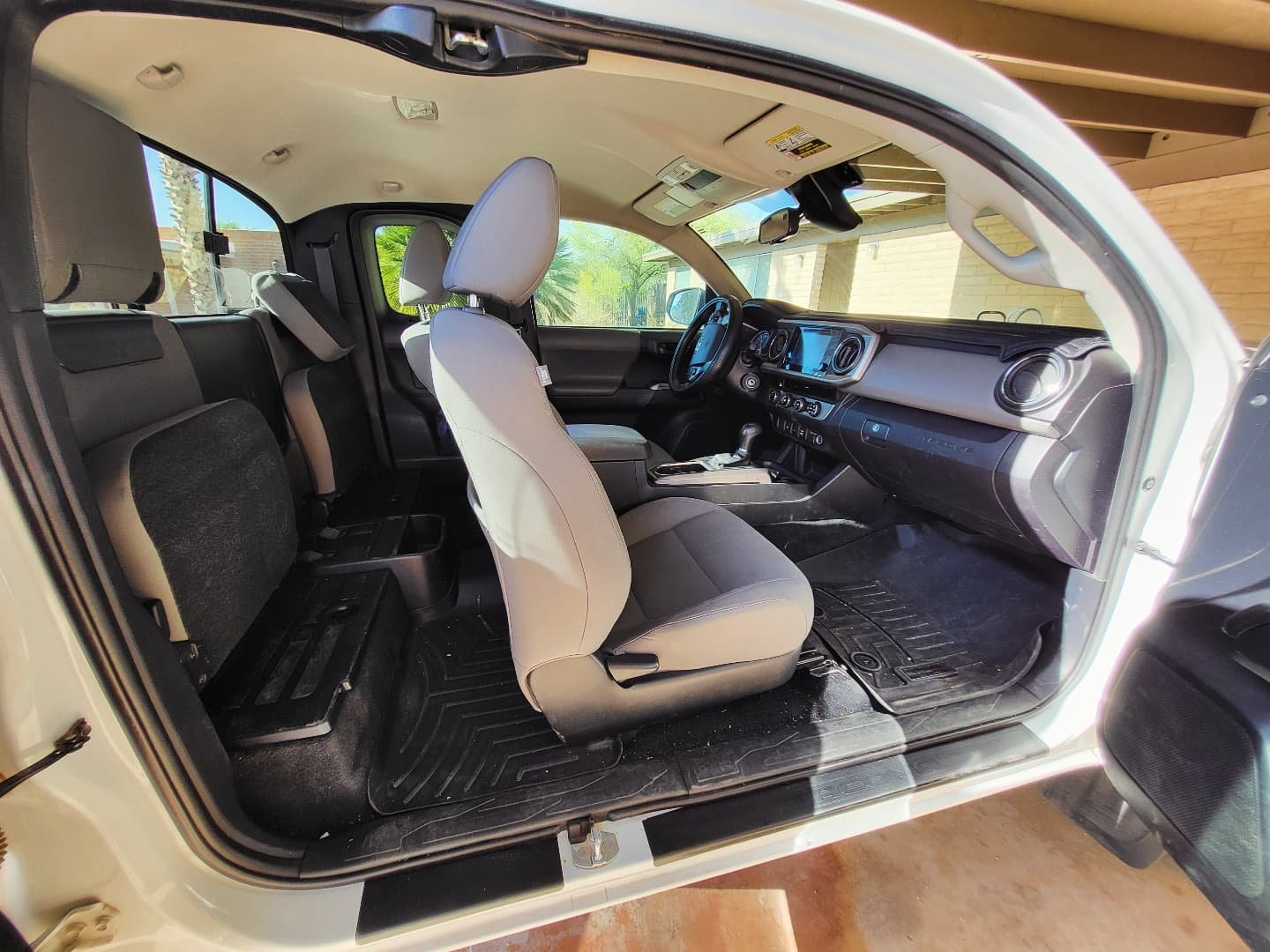 From trail-worn to showroom shine, this client&rsquo;s Tacoma got the full transformation.
-
-
-
-
#detailing #detailingcars #cleancar #newcar #mobiledetailing #autodetail #dirtycar #dirty
#brandnew #detailingdoneright #detailer #fulldetail #shampoo