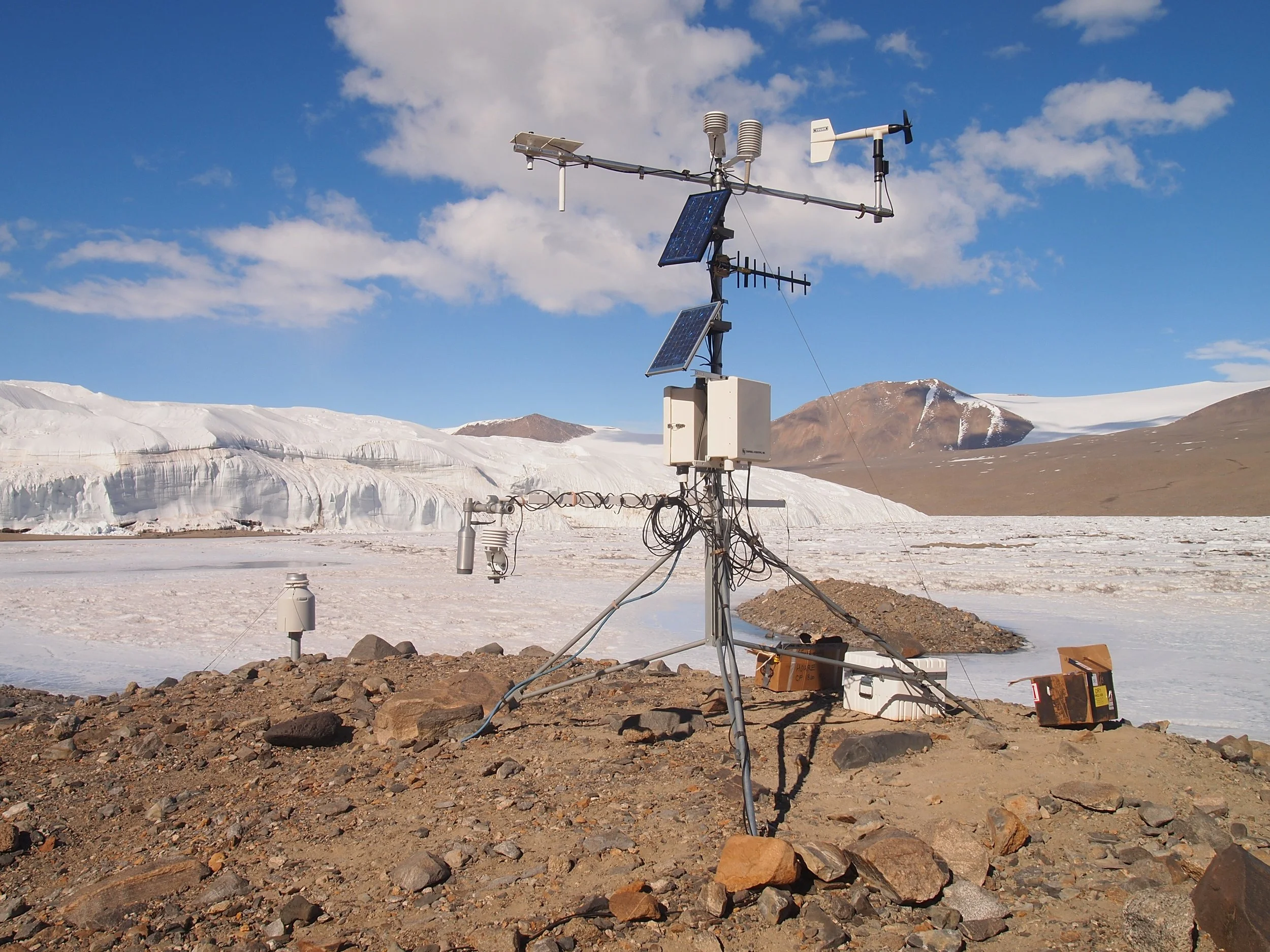 Autonomous weather station - pride and joy