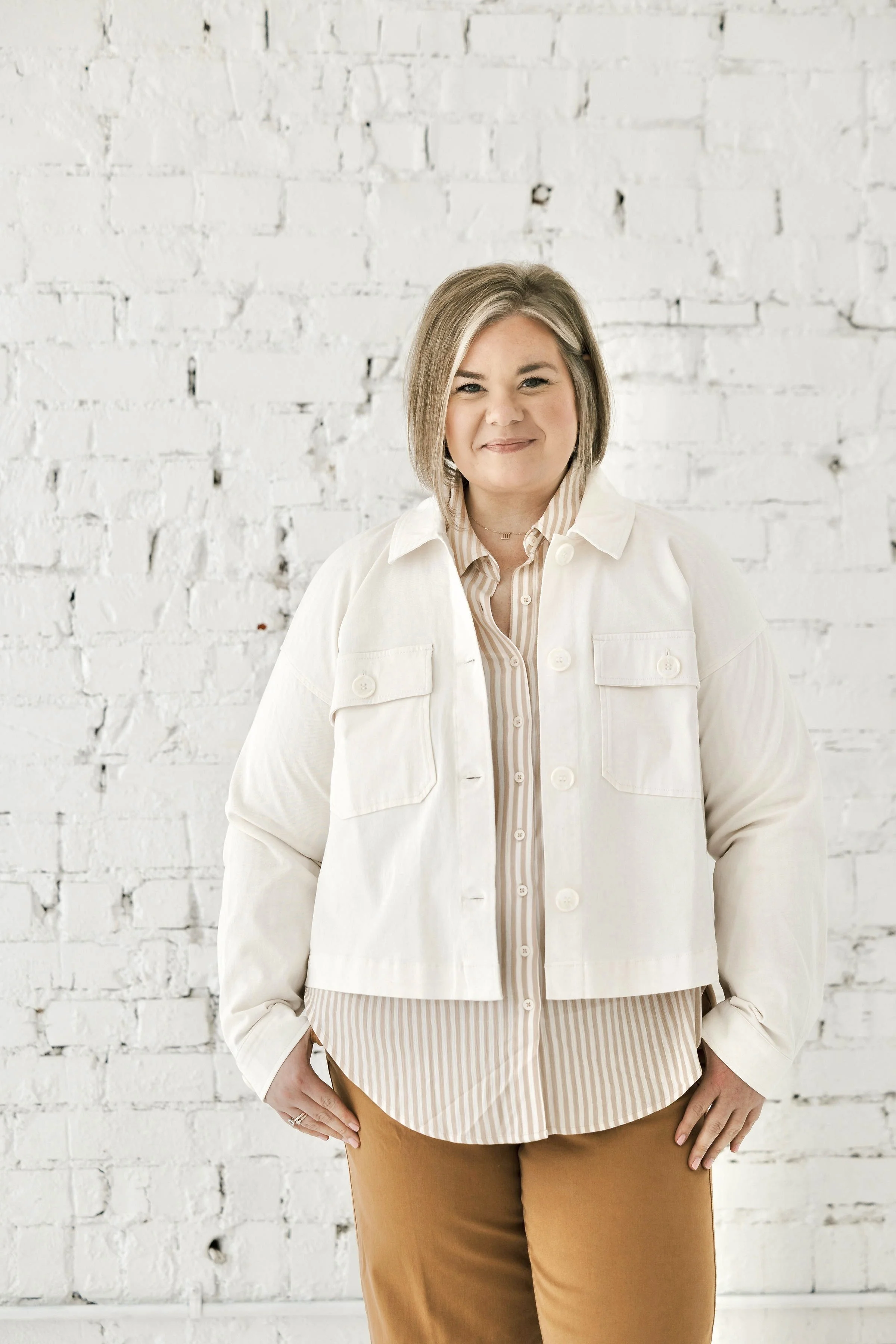 Rachel, relationship therapist at Real Talk Therapy