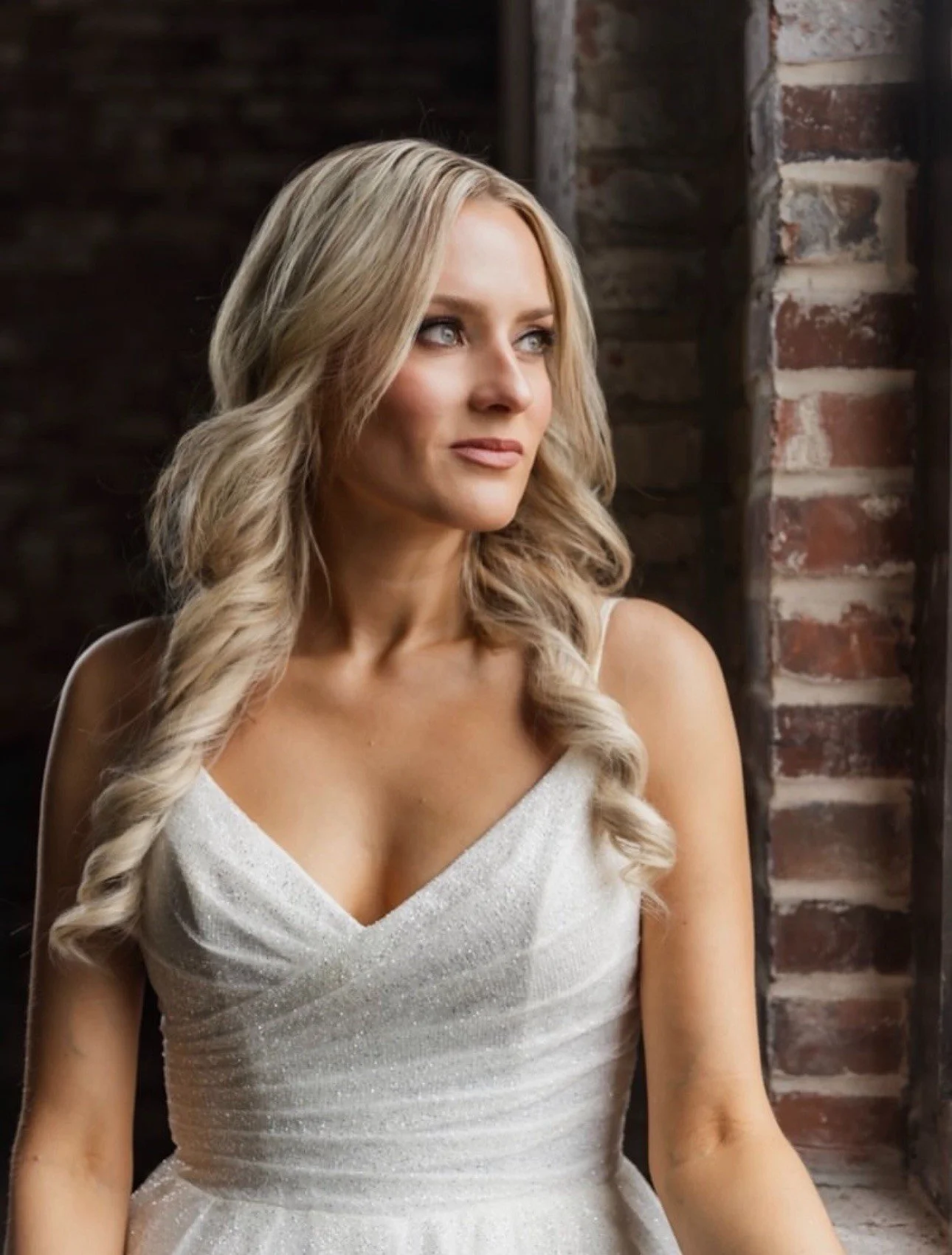 looks-by-lisa-bridal-brick.jpg