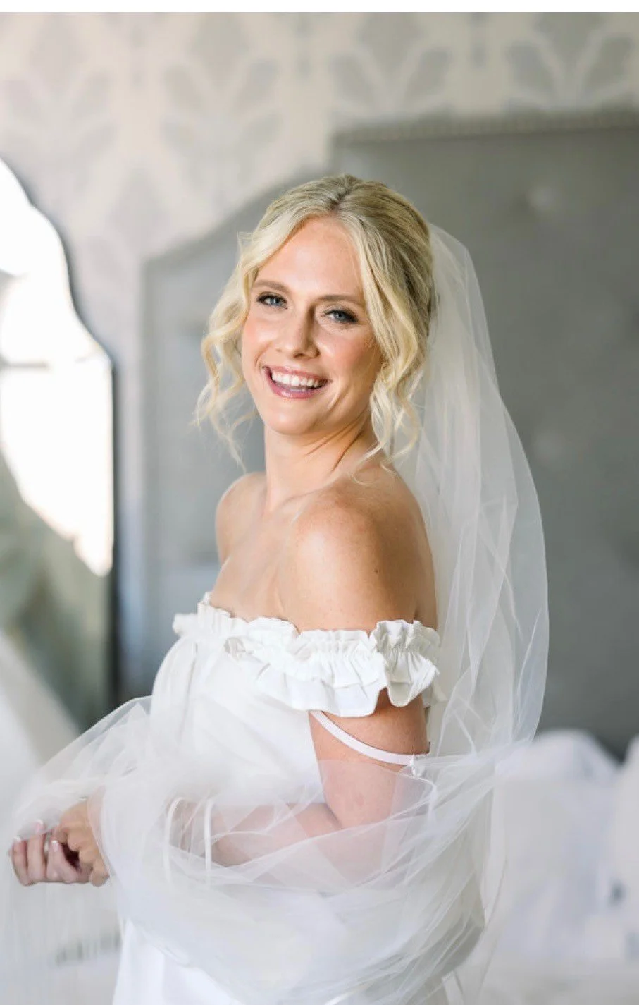 looks-by-lisa-bride-sleeves.jpg