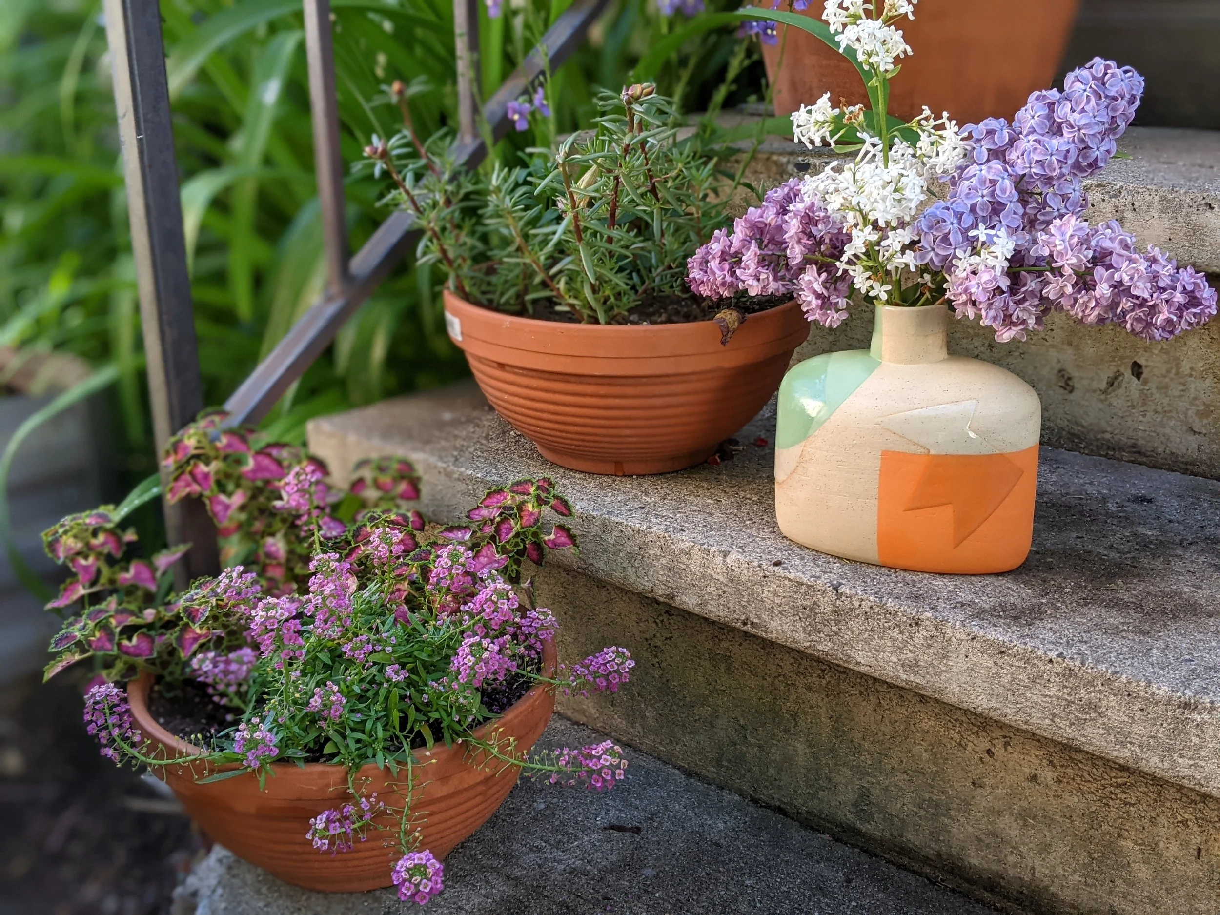 Picnic Series: Handbuilding Flower Vases