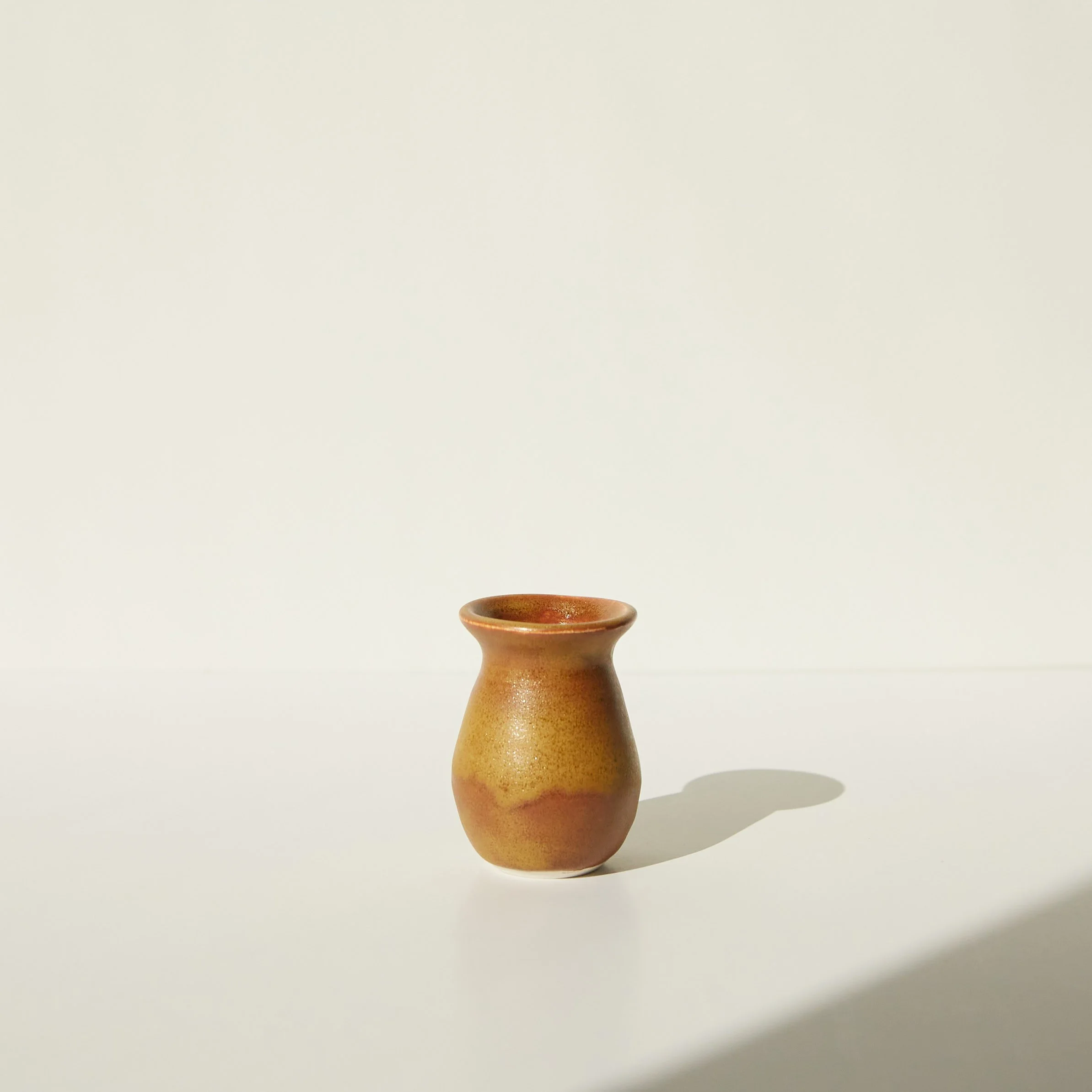 bud vase_mini_1.jpg