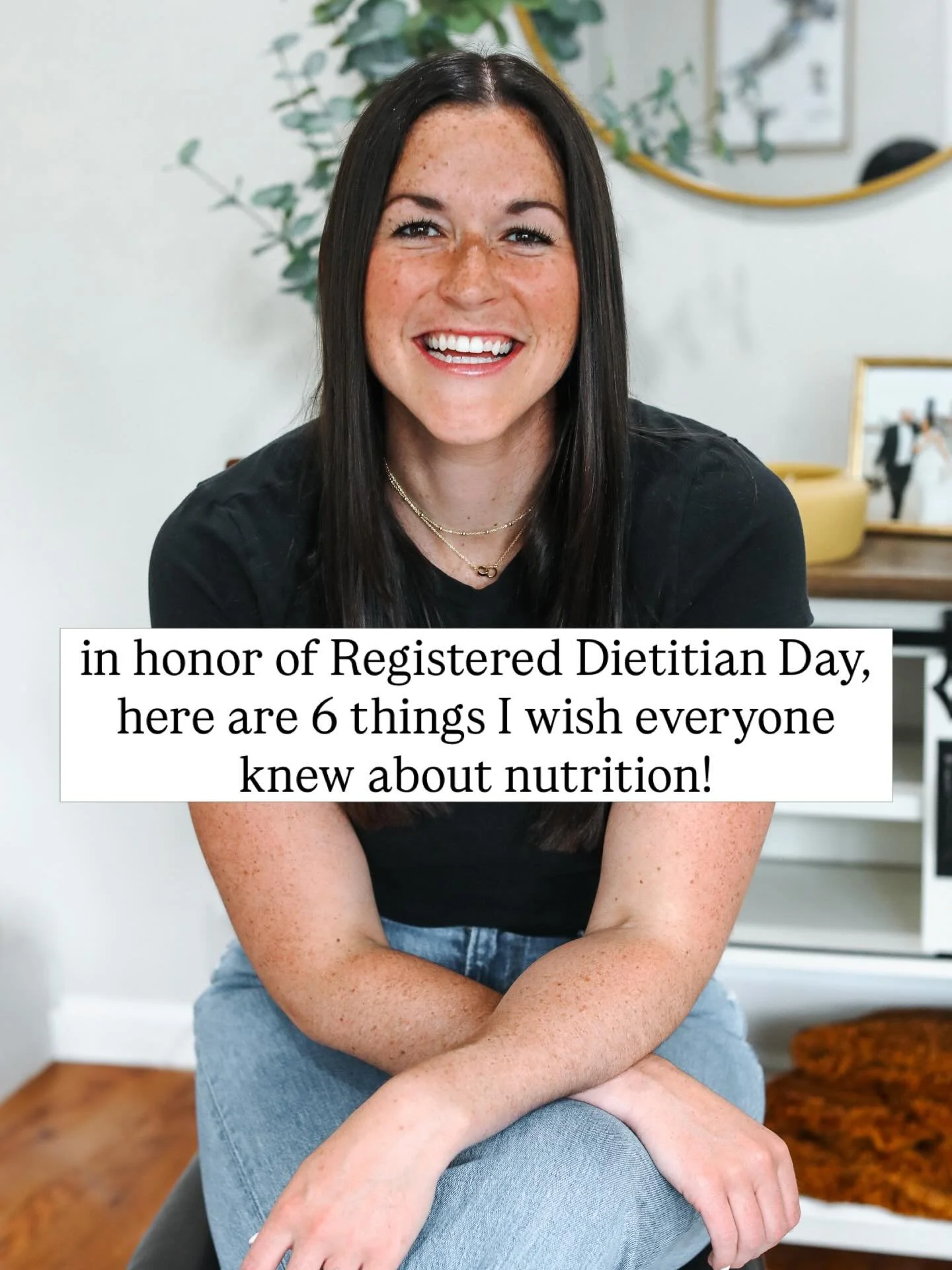 Happy RD Day to all of my fellow RDs out there! 🥑🍎🥦🍔🍠🍪🥝🫐🌮🥕🥬🍪🫘