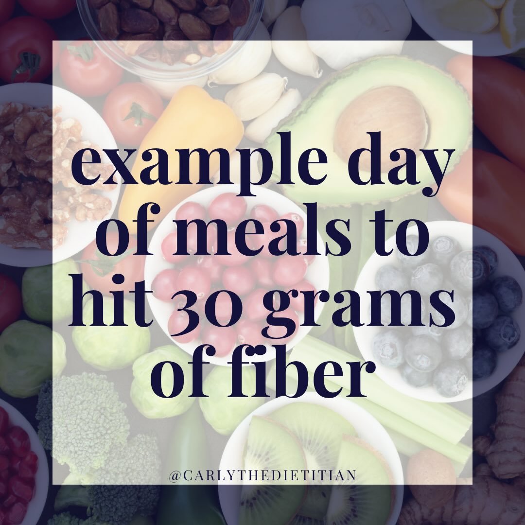 Save this visual to help you start hitting your fiber goals! 

Should I do &ldquo;more day of eats&rdquo; examples like these?! Let me know 😊👇🏼