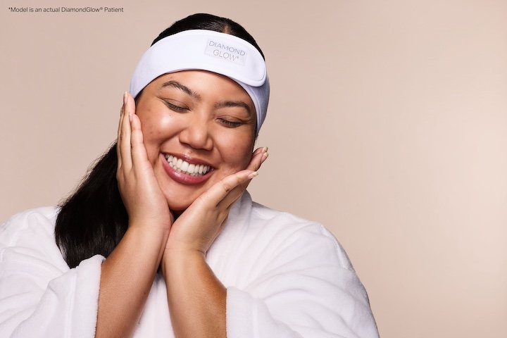 Allergan_Acne_SP_2023_09_DG_Model_34662_wide.jpg