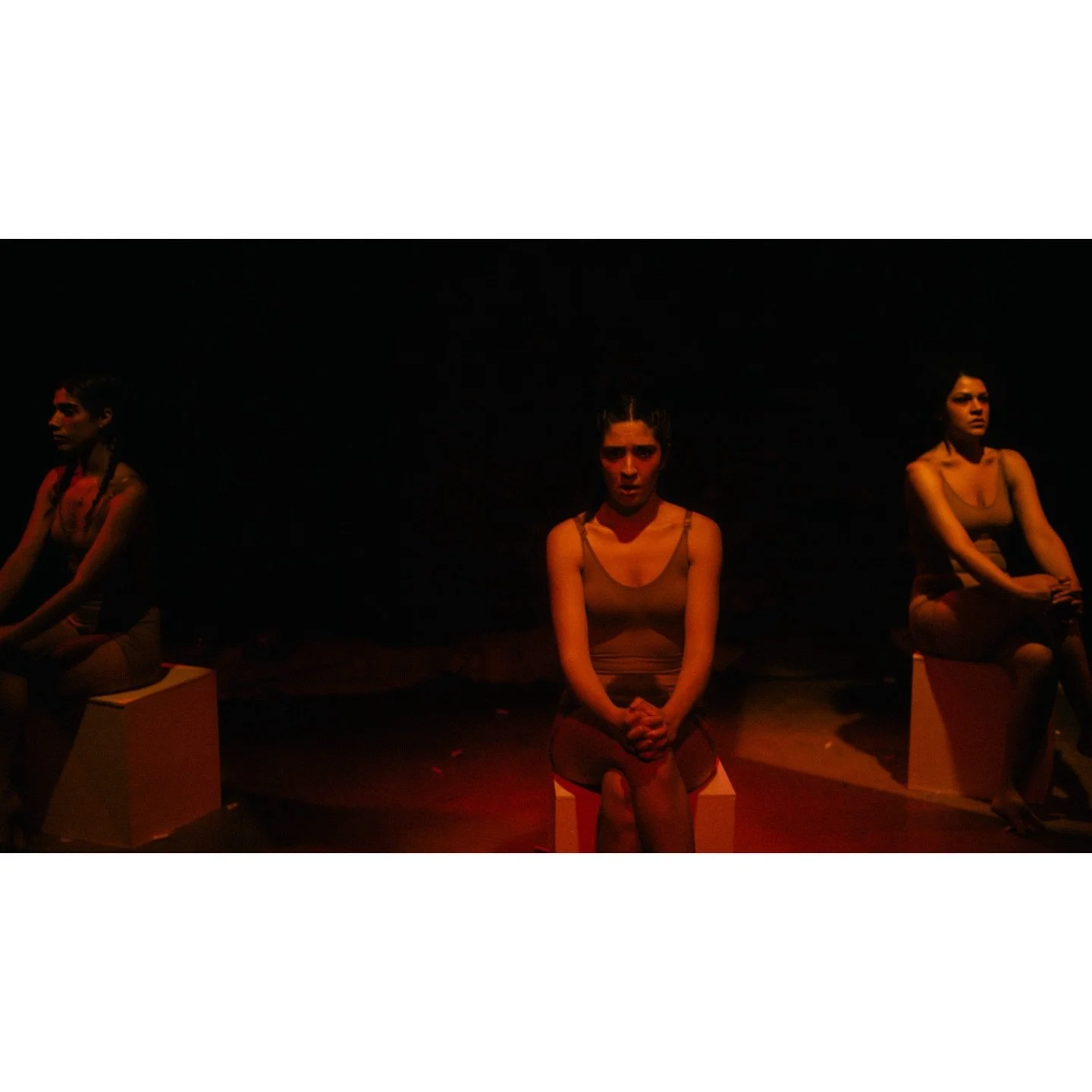 thewomb.co at @arcolatheatre ⭐️⭐️⭐️⭐️⭐️ my dear friends @rodopluaylin and @eliseriksen have an excellent show they made and everyone should watch it if they get the chance.  They&rsquo;re super stars and deserve your eyeballs on their work 💕 (P.S. I