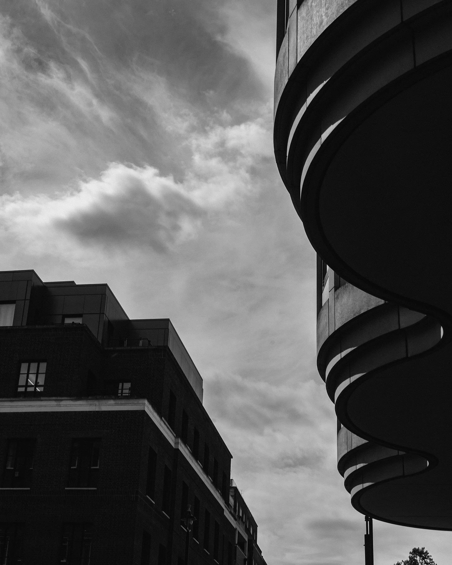 It&rsquo;s my birthday + a happy pride 💕🥰