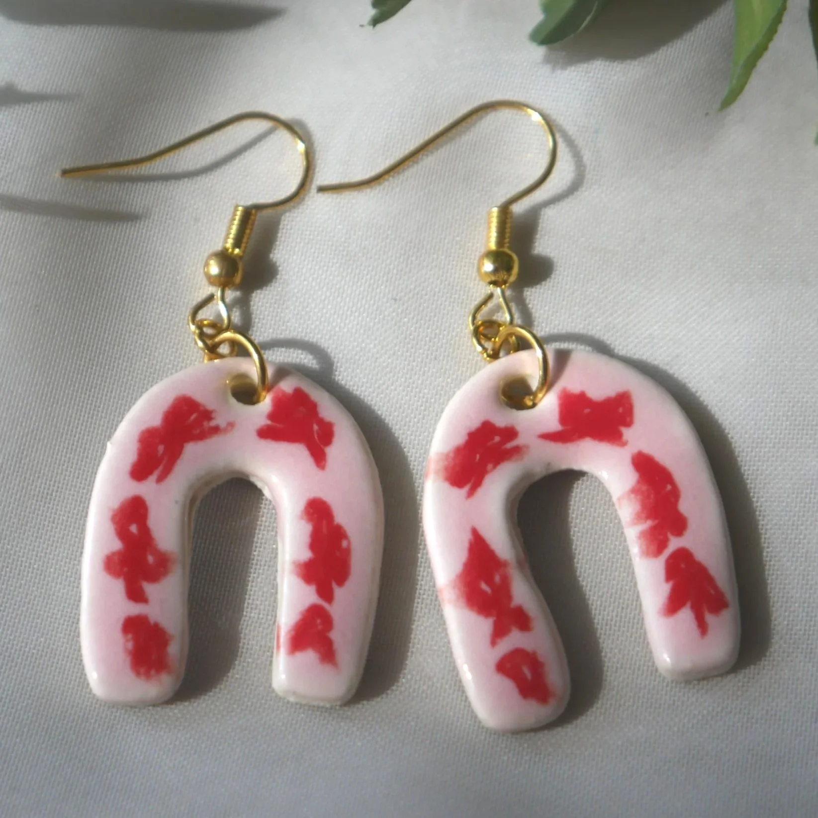 "Wreath of Bows" Earrings
