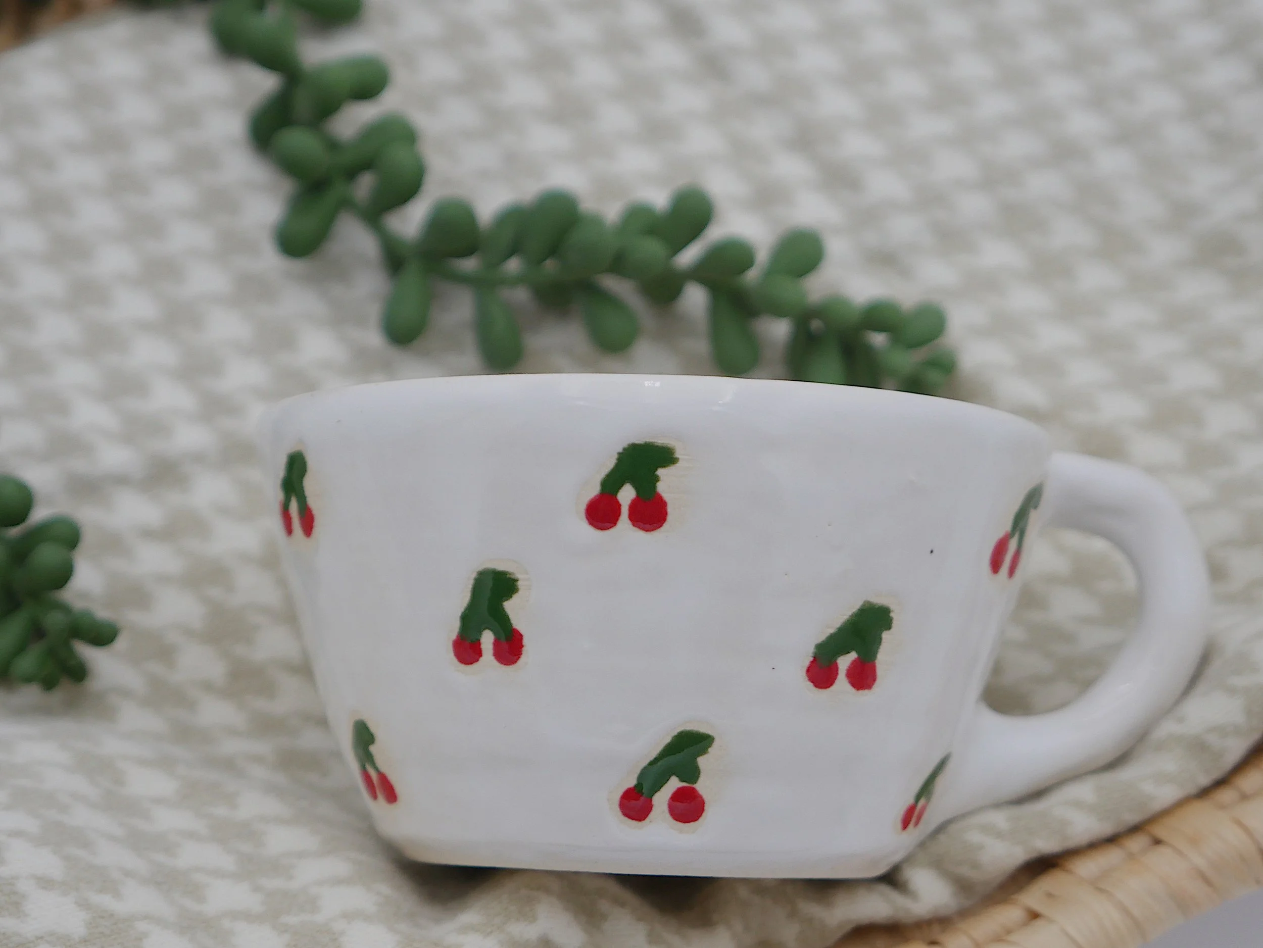 "American Cherry" Teacup