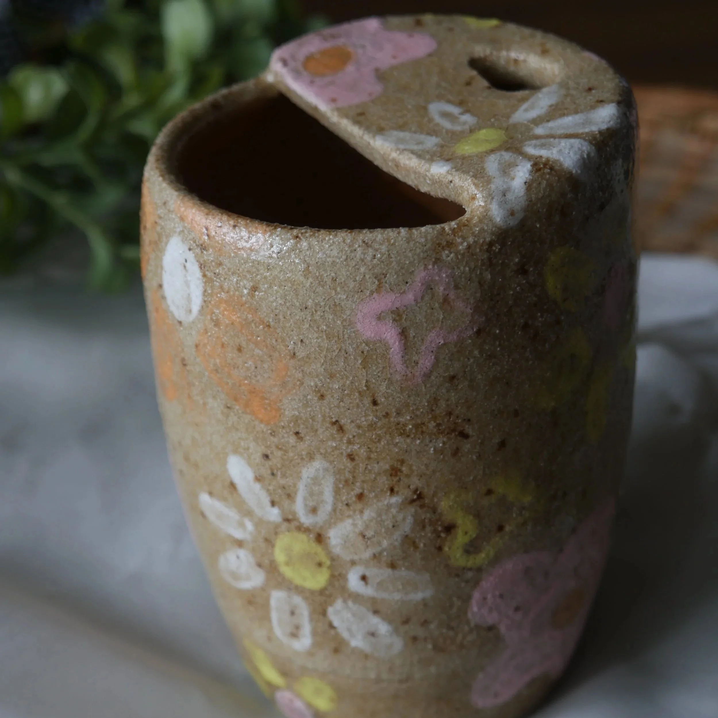 "Vintage Vanity" Go Cups