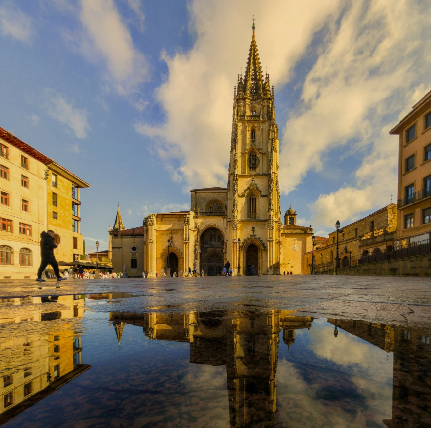 Oviedo cathedral, reflected in a large puddle