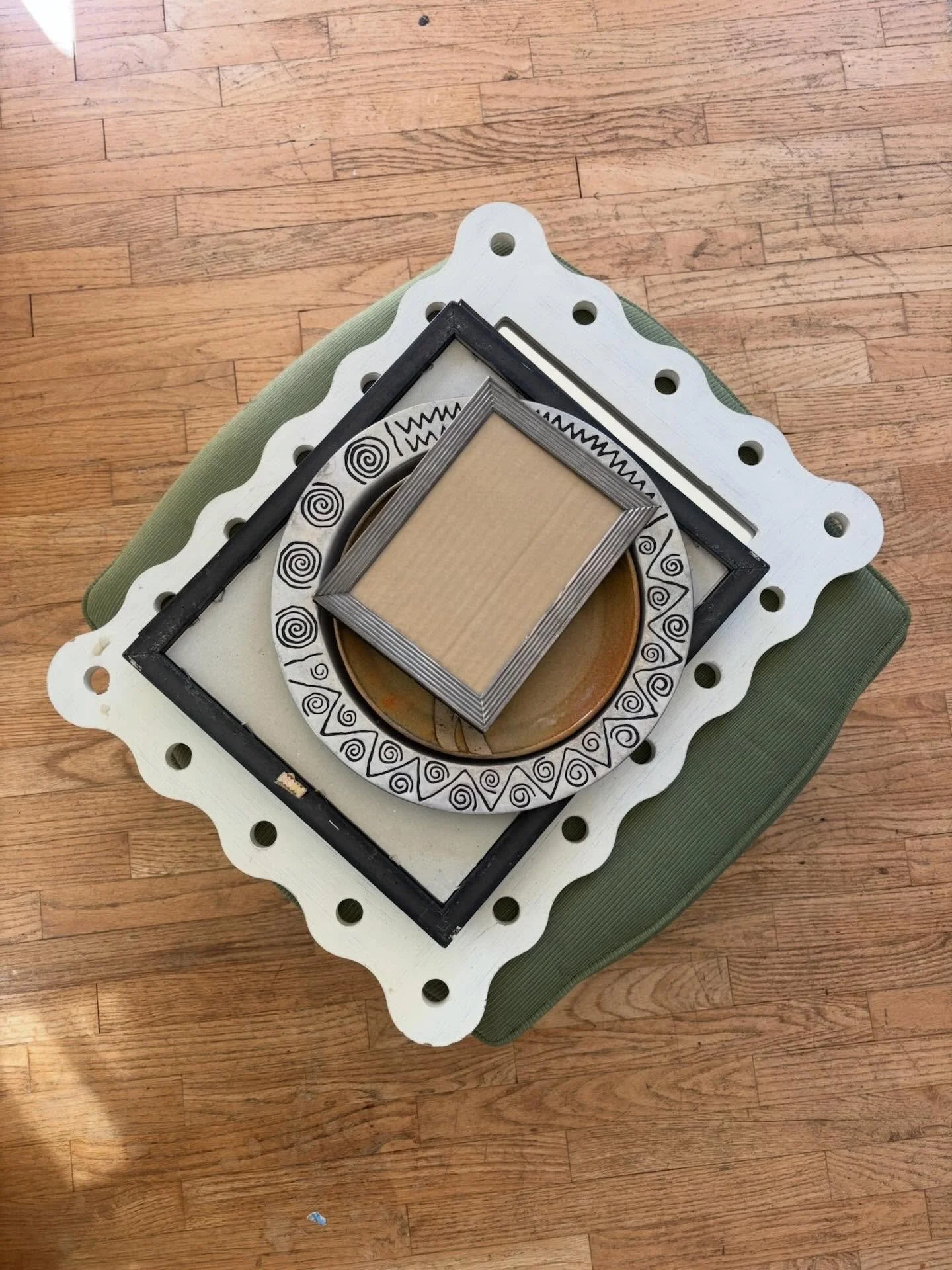 thrifting never stops feeling like a treasure hunt!!