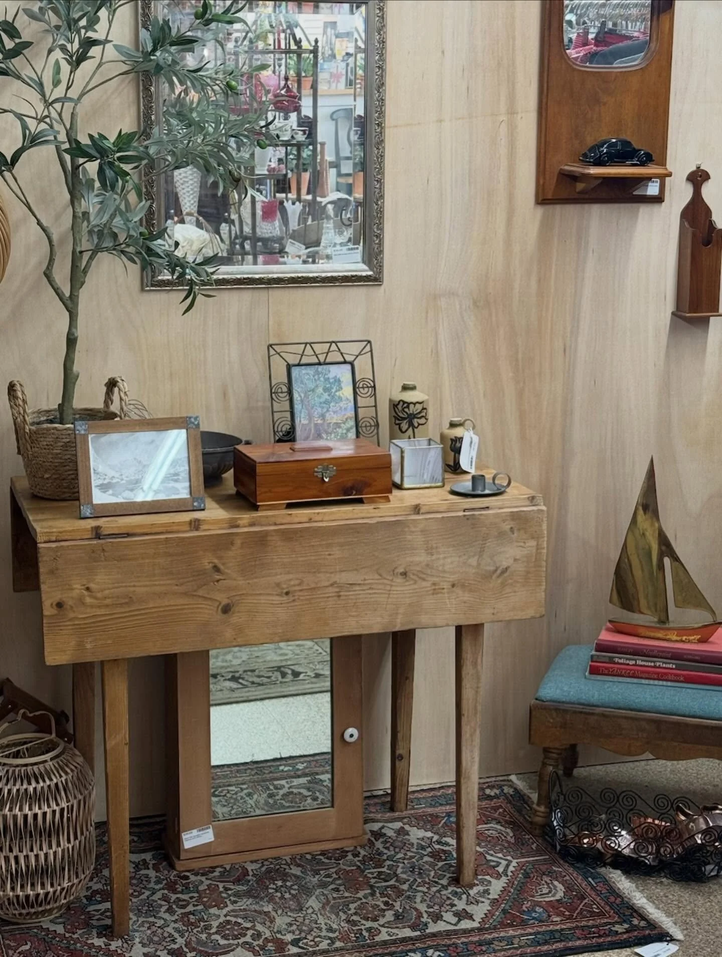 pop by our booth in @osideoac to get something special for the mamas in your life! 

#mothersday #mothersdaygiftideas #vintagegifts