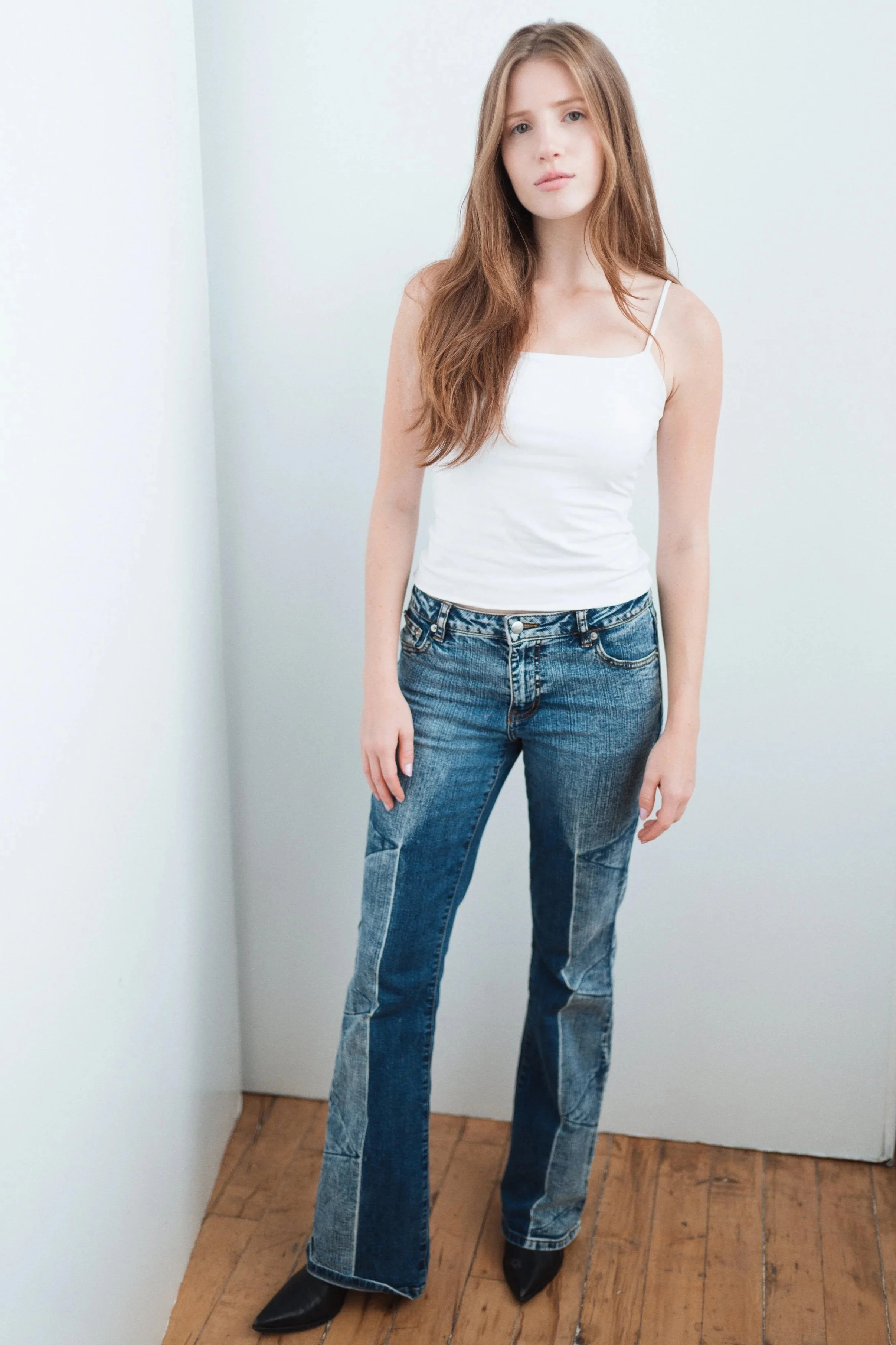 ALEX KAFRISSEN_FULL BODY.jpg