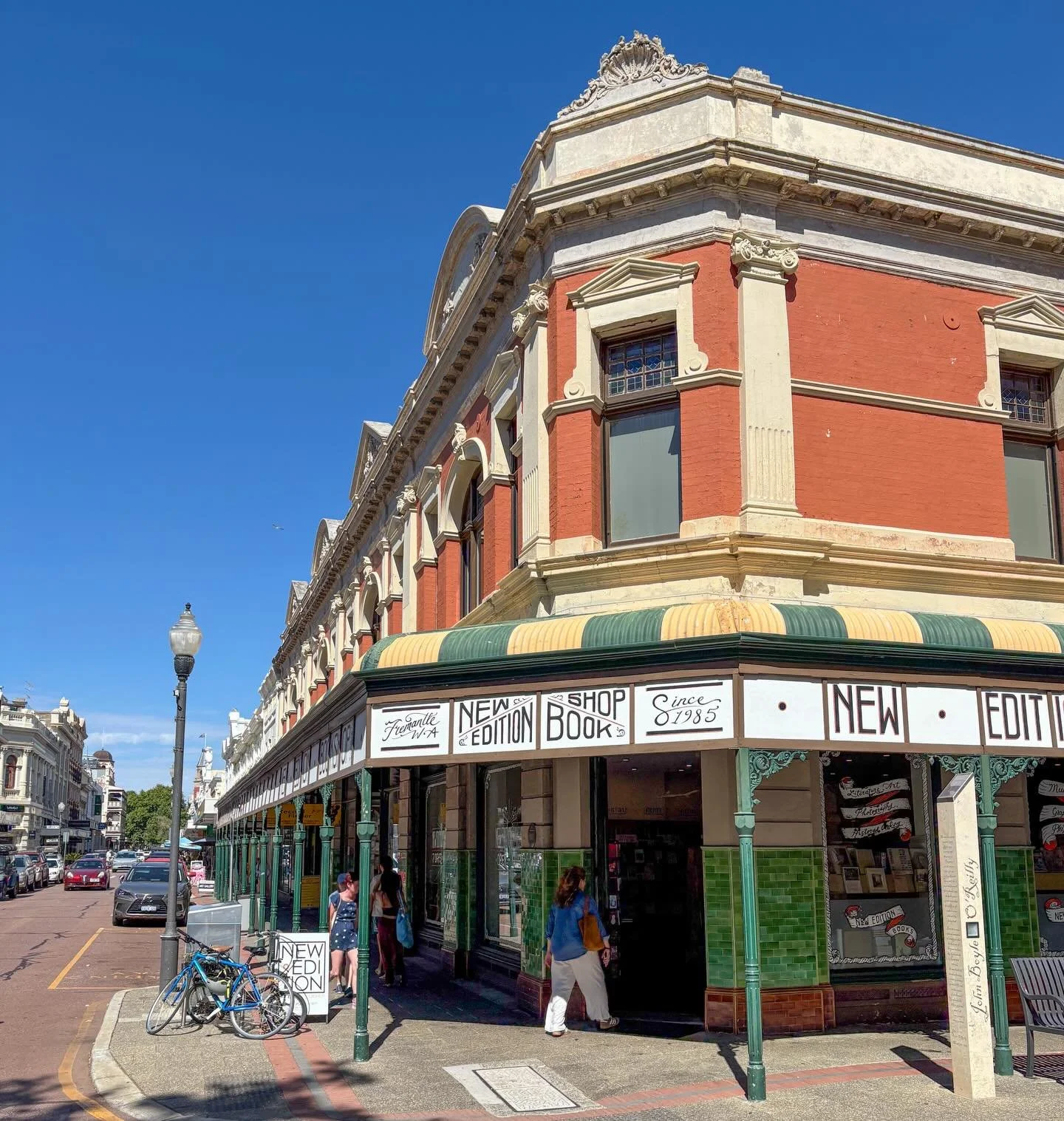 Open until 8pm tonight! Whether you need a fiction-based escape from festivities, or the perfect last minute gift for your uncle&rsquo;s cousin&rsquo;s housemate, we are here with the aircon blaring and (mostly) non-Christmas music playing. 🎁🎄📚