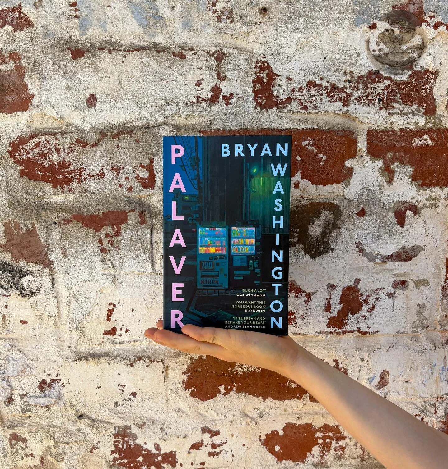 ✨What we&rsquo;re reading:✨

Edie is excited to tuck into the latest novel from Bryan Washington. Palaver follows an unnamed queer man living in Tokyo who is reunited with his mother after a decade, their relationship hovering over the complicated an
