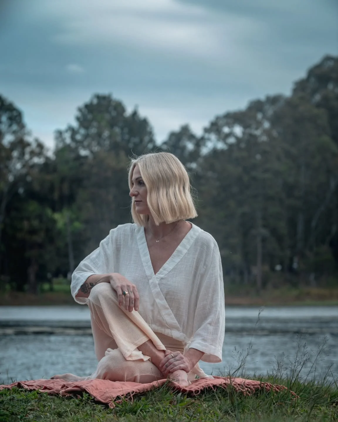 The FAST- conserving your vital force

Fasting is a natural process that allows the body to redirect energy from digestion to cellular repair, detoxification, and healing. Under normal circumstances, the body uses significant metabolic energy to:

🌿