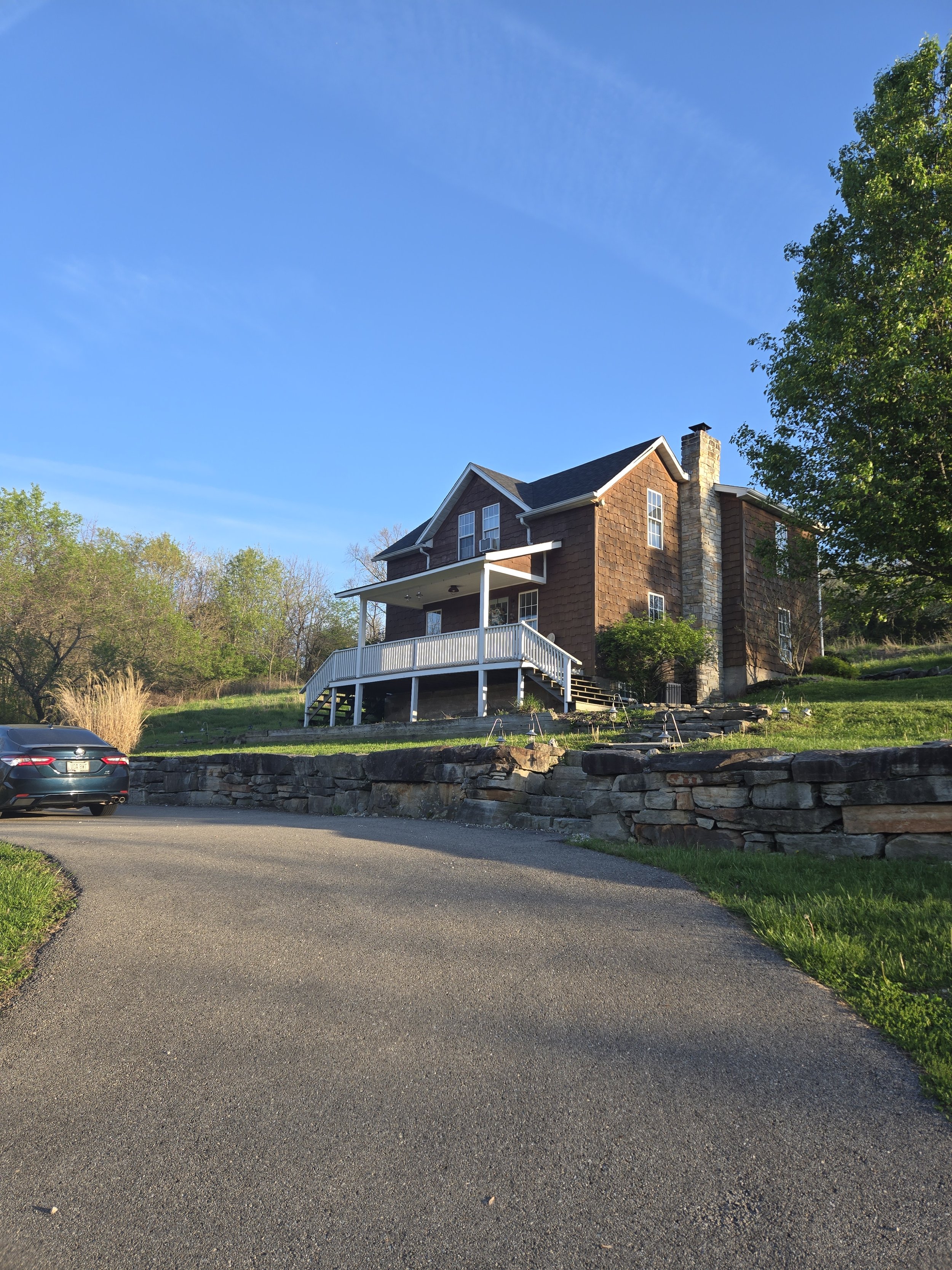 Review: Blackberry Hill and Saint James, Missouri
