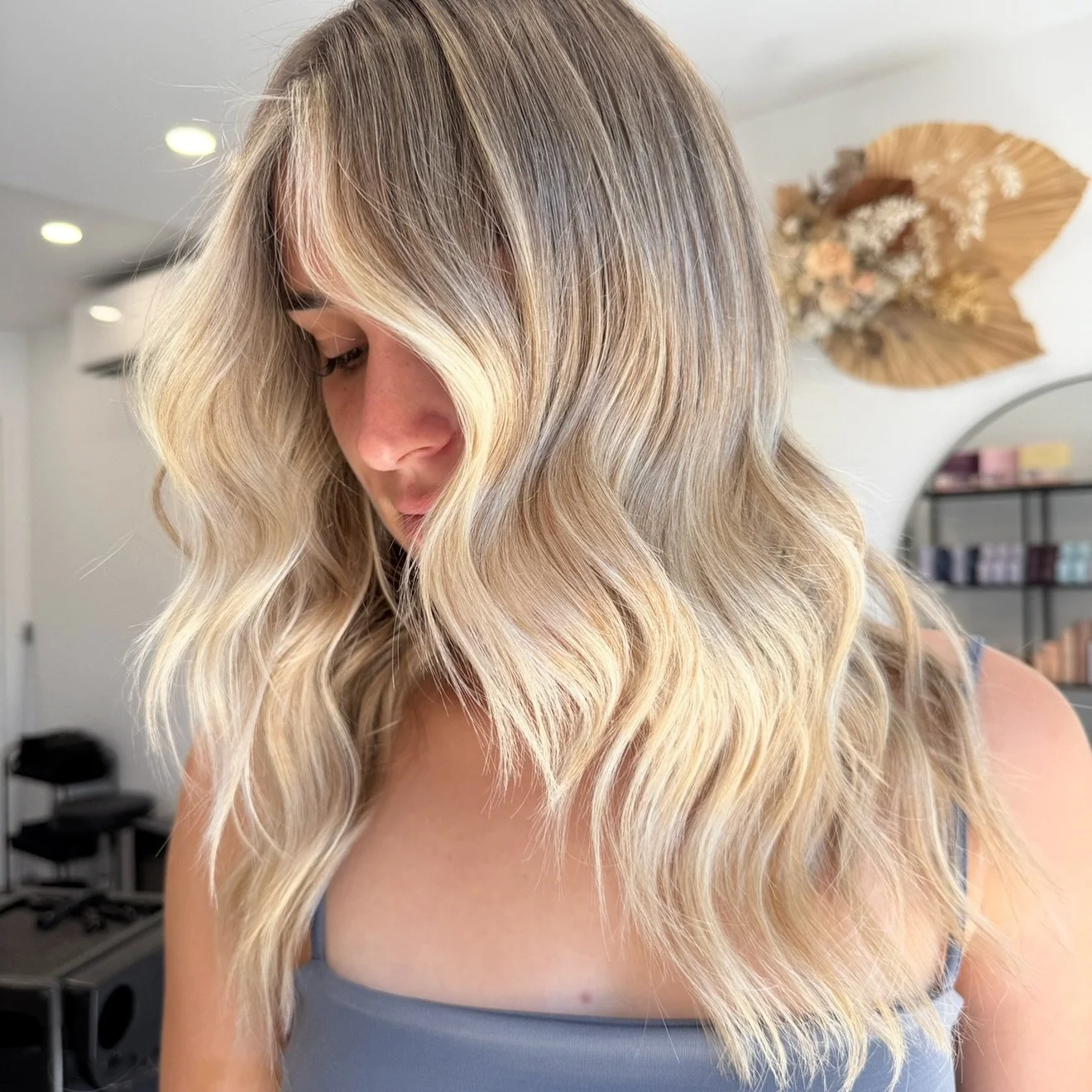 Reminder that Christmas is only 7 weeks away!!!! How crazy 😲
Only a few remaining spots available, be sure to book your fresh hair in NOW 🫶🏼🫶🏼

#nakhair #christmas #sunshinecoasthairdresser #sunshinecoastsmallbusiness #booknow