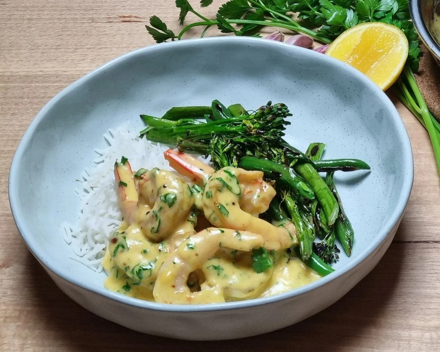 Garlic prawns with rice & greens