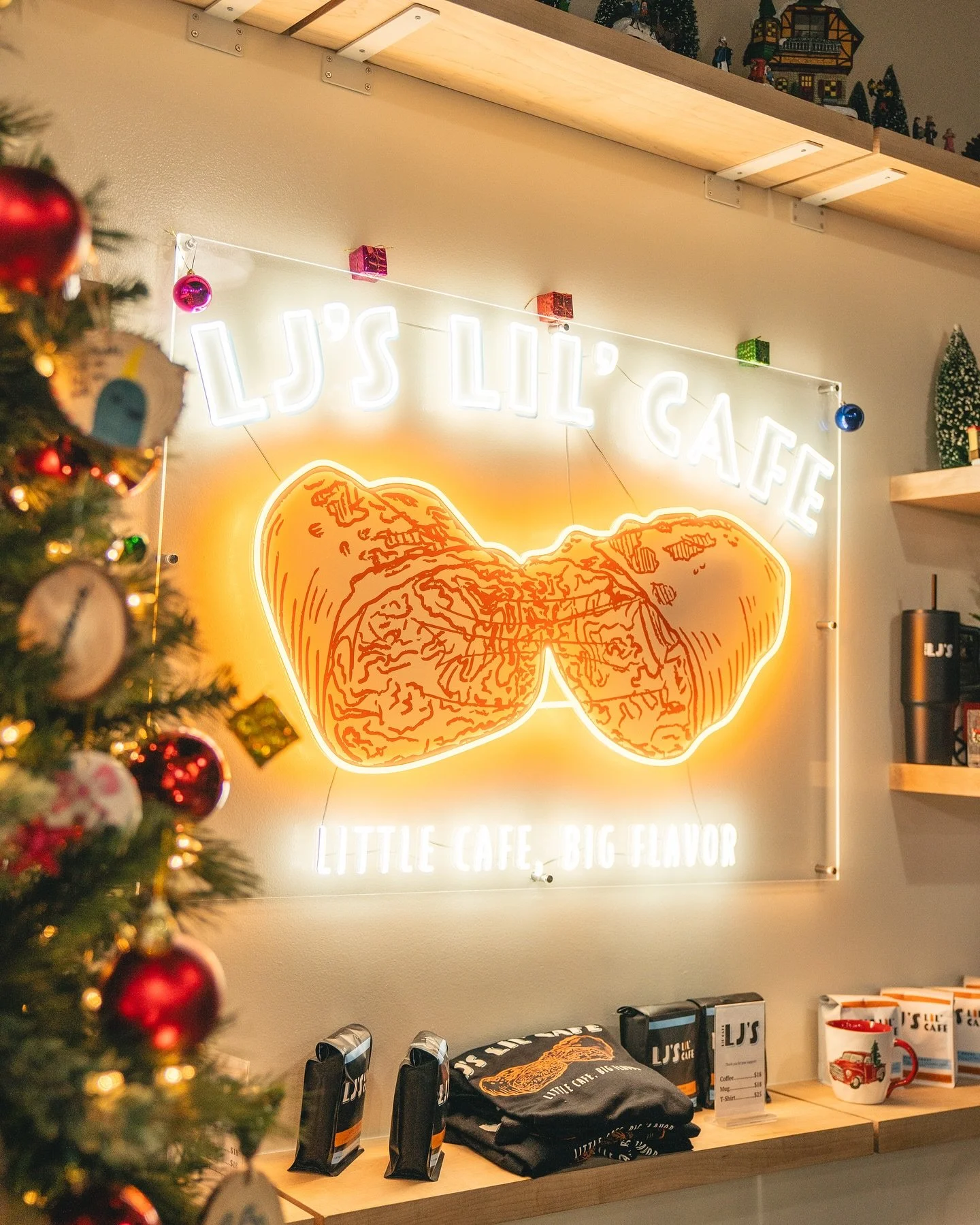 Feeling like Christmas at LJ&rsquo;s 🎄 come by and see what our team put together!