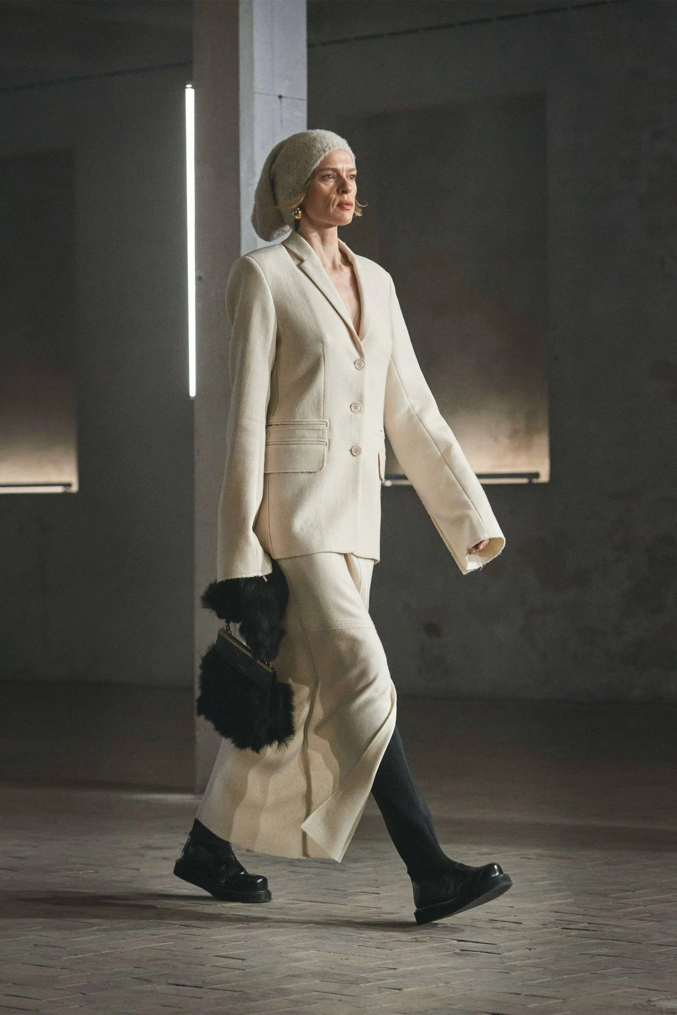 bc6447c9-2c77-4a91-bbb3-71304969c51b.jfif