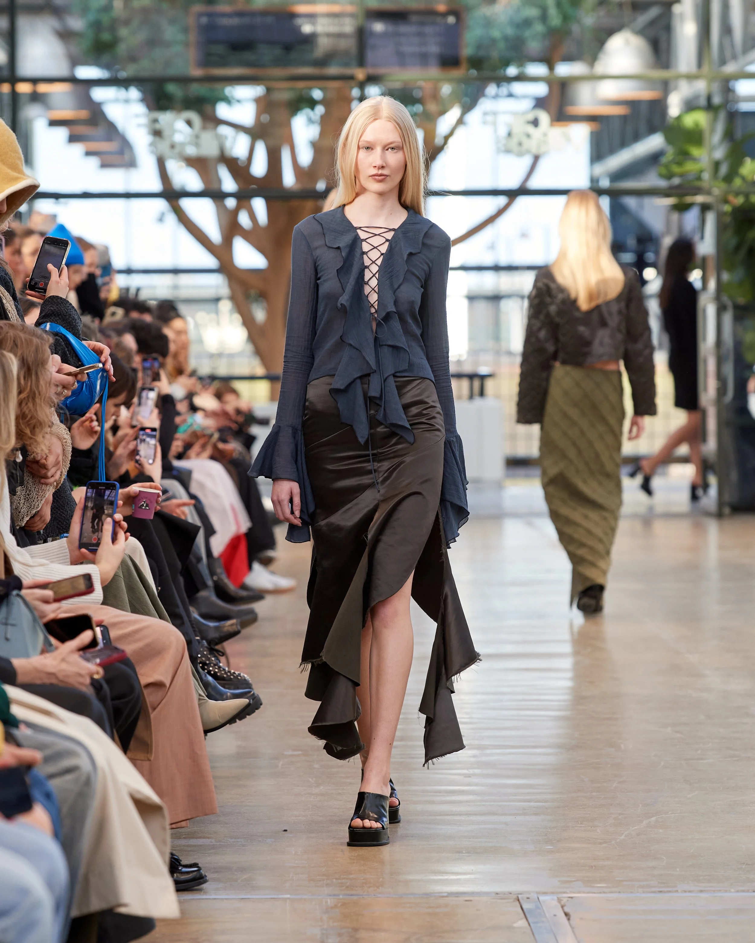 AW24-Copenhagen-Fashion-Week-TGBotanical-Runway-4x5-James-Cochrane-12.jpg