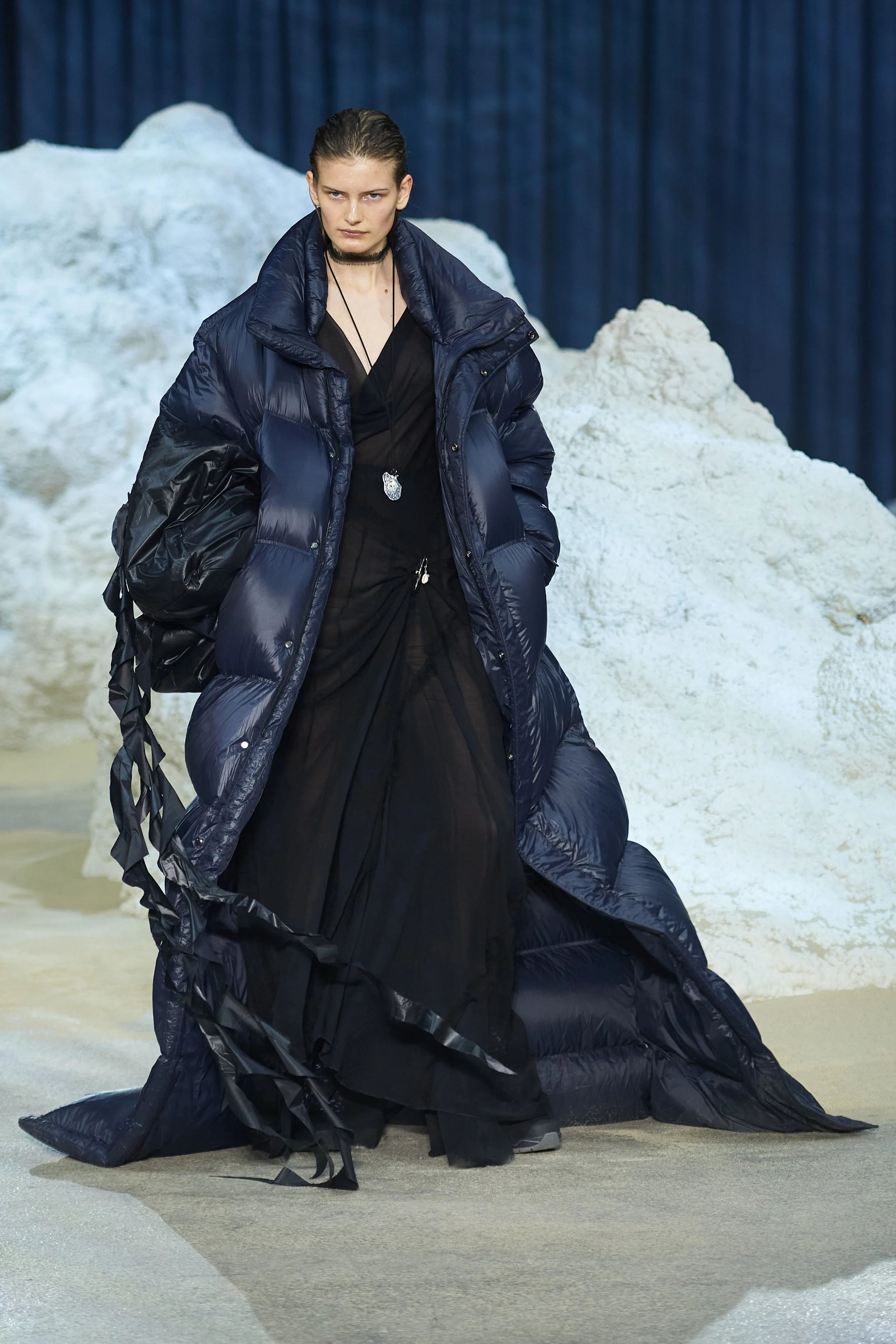 AW23-Copenhagen-Fashion-Week-Holzweiler-Runway-2-3-James-Cochrane-35.jpg