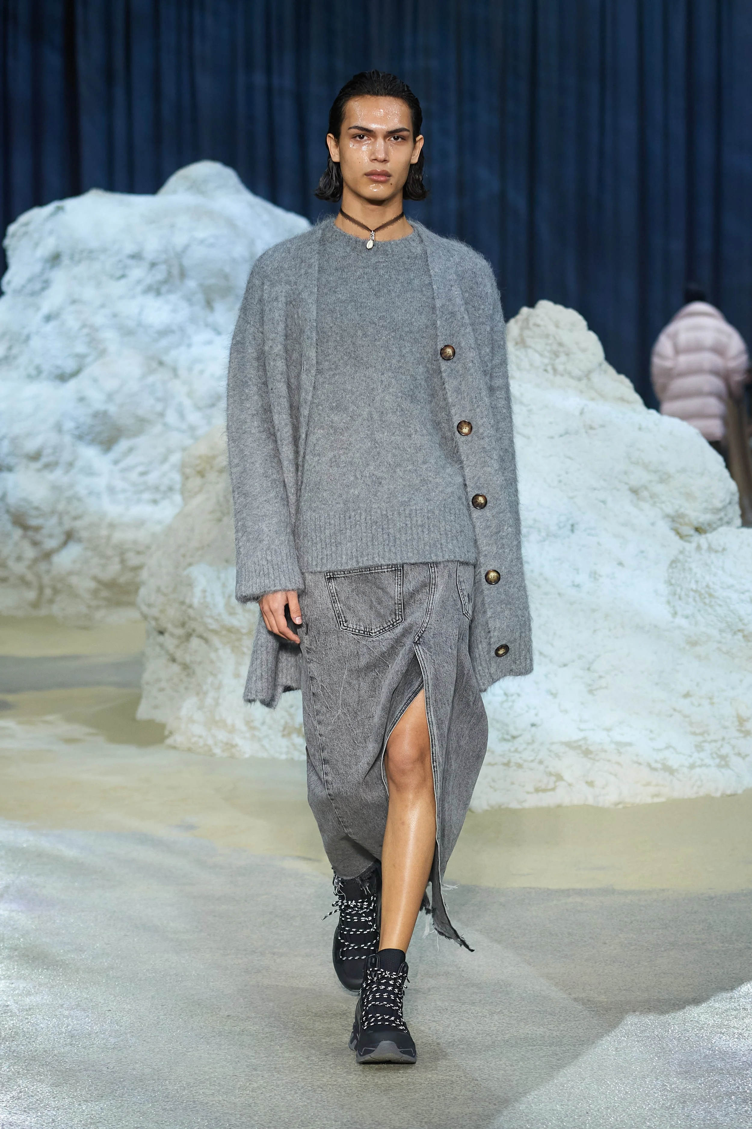 AW23-Copenhagen-Fashion-Week-Holzweiler-Runway-2-3-James-Cochrane-5.jpg