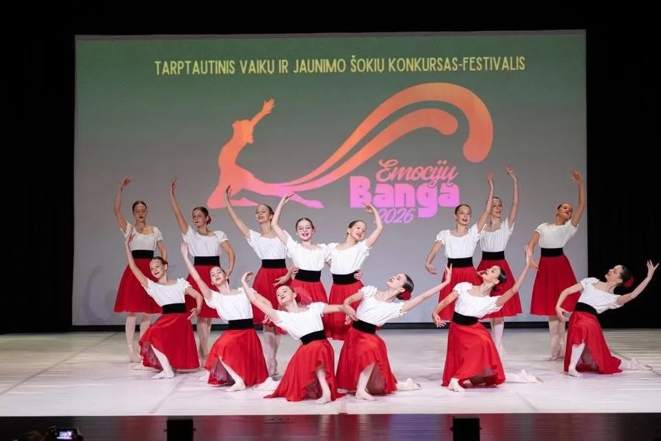 Ramona Valiūtė-Žukauskienė / Ramona Valiute-Zukauskiene. Šokių studija „SMILTĖ“ / Sokiu studija SMILTE
All Rights Reserved - Šokių studija „SMILTĖ“ / Sokiu studija SMILTE