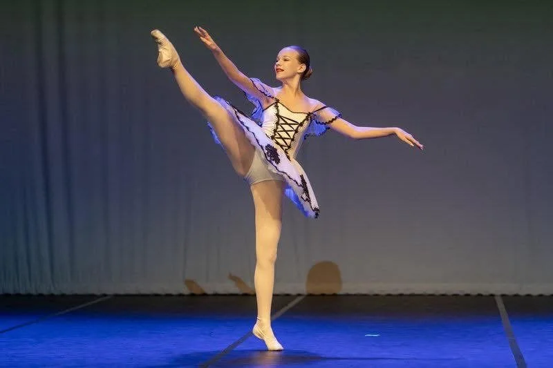 Ramona Valiūtė-Žukauskienė / Ramona Valiute-Zukauskiene. Šokių studija „SMILTĖ“ / Sokiu studija SMILTE
All Rights Reserved - Šokių studija „SMILTĖ“ / Sokiu studija SMILTE