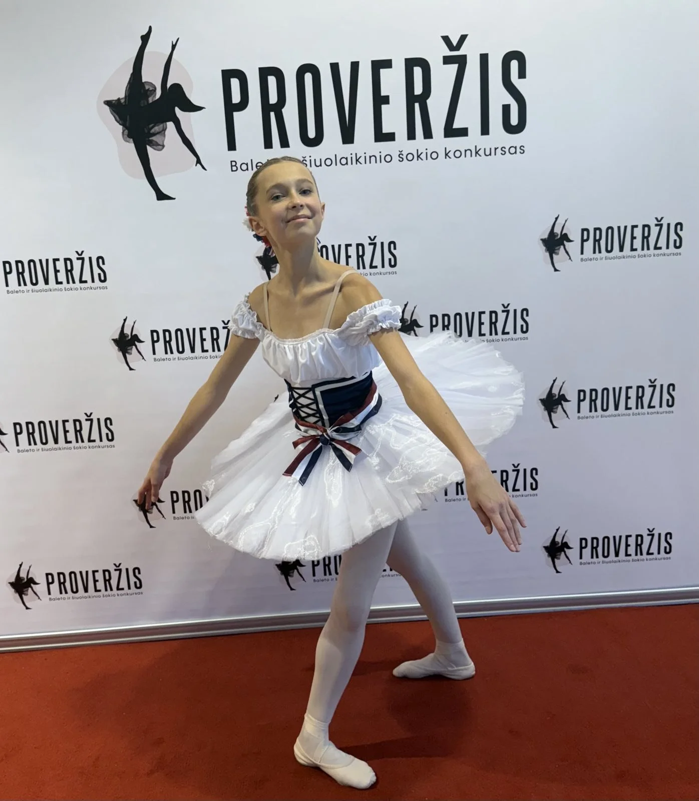 Šokių studijos „Smiltė“ šokėjos pasiekimai baleto ir šiuolaikinio šokio konkurse „Proveržis“

2023 m. lapkričio 15 d. šokių studijos „Smiltė“ šokėjos dalyvavo baleto ir šiuolaikinio šokio konkurse „Proveržis“, kuris vyko Vilniuje.

Sveikiname mūsų ta