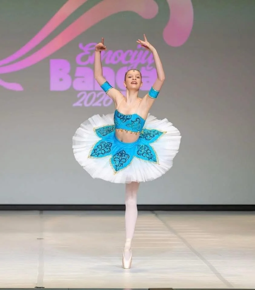 Ramona Valiūtė-Žukauskienė / Ramona Valiute-Zukauskiene. Šokių studija „SMILTĖ“ / Sokiu studija SMILTE
All Rights Reserved - Šokių studija „SMILTĖ“ / Sokiu studija SMILTE