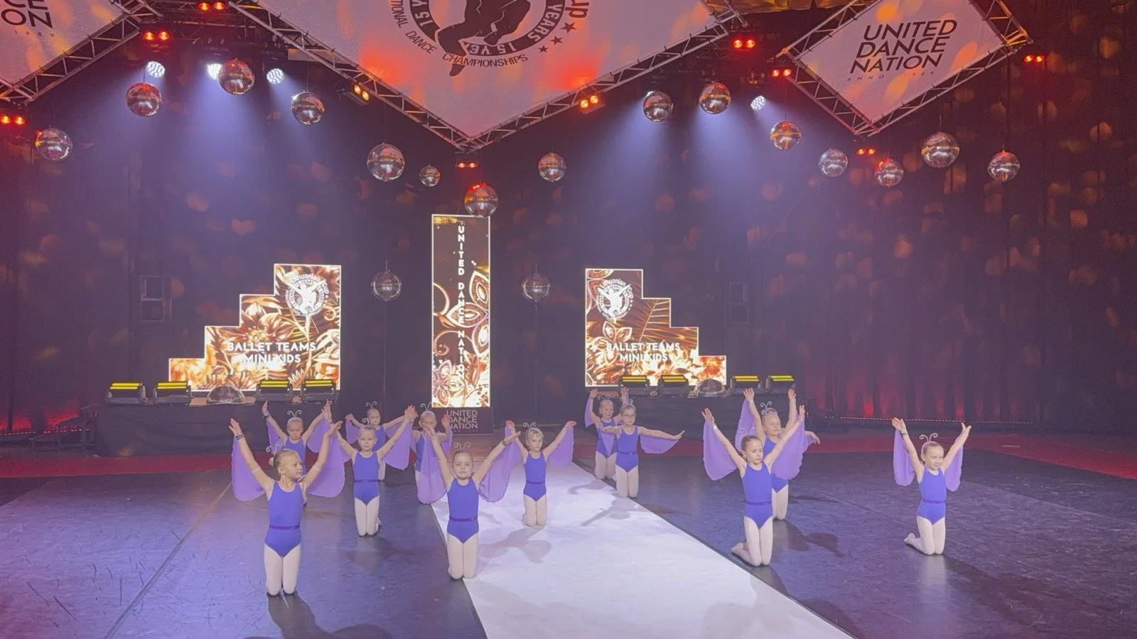 Ramona Valiūtė-Žukauskienė / Ramona Valiute-Zukauskiene. Šokių studija „SMILTĖ“ / Sokiu studija SMILTE
All Rights Reserved - Šokių studija „SMILTĖ“ / Sokiu studija SMILTE