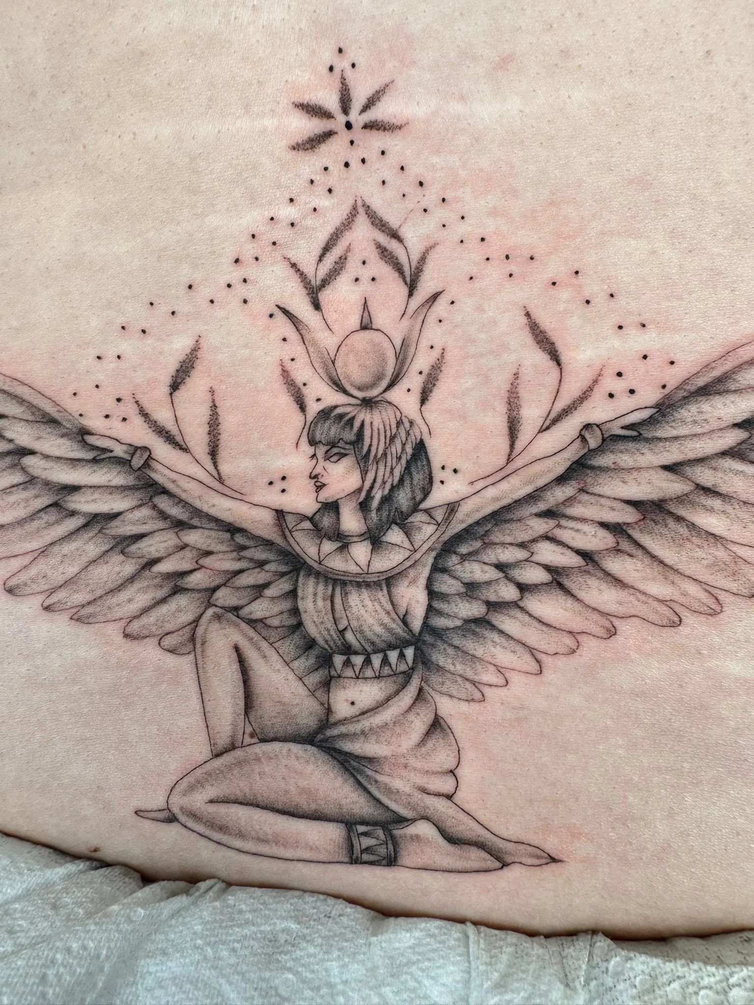 109Izy-Quinn-tattoo-newport.jpg
