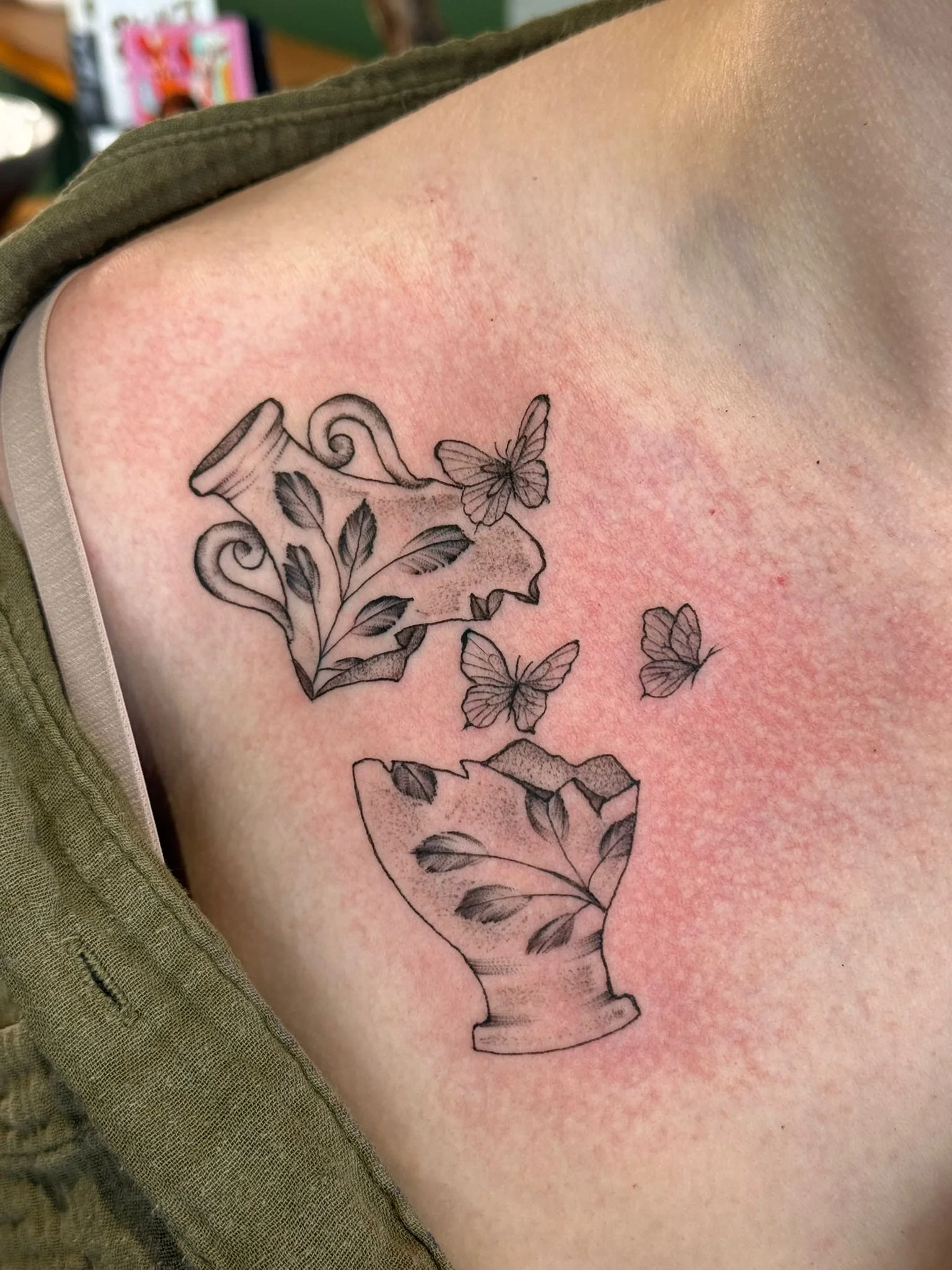 113Izy-Quinn-tattoo-newport.jpg