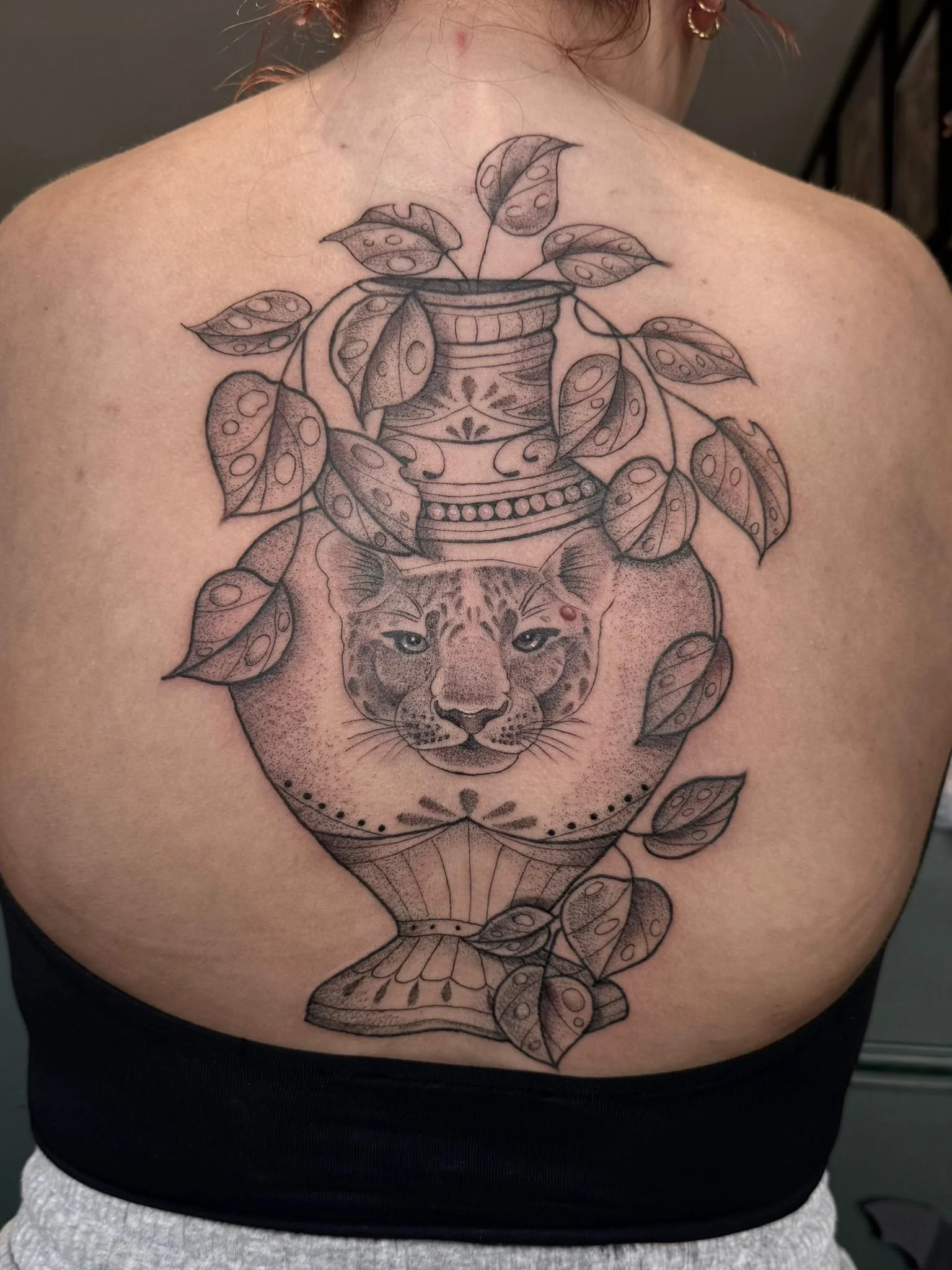 108Izy-Quinn-tattoo-newport.jpg