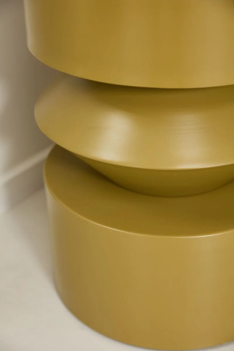 Showcase Accent Table 4.jpg