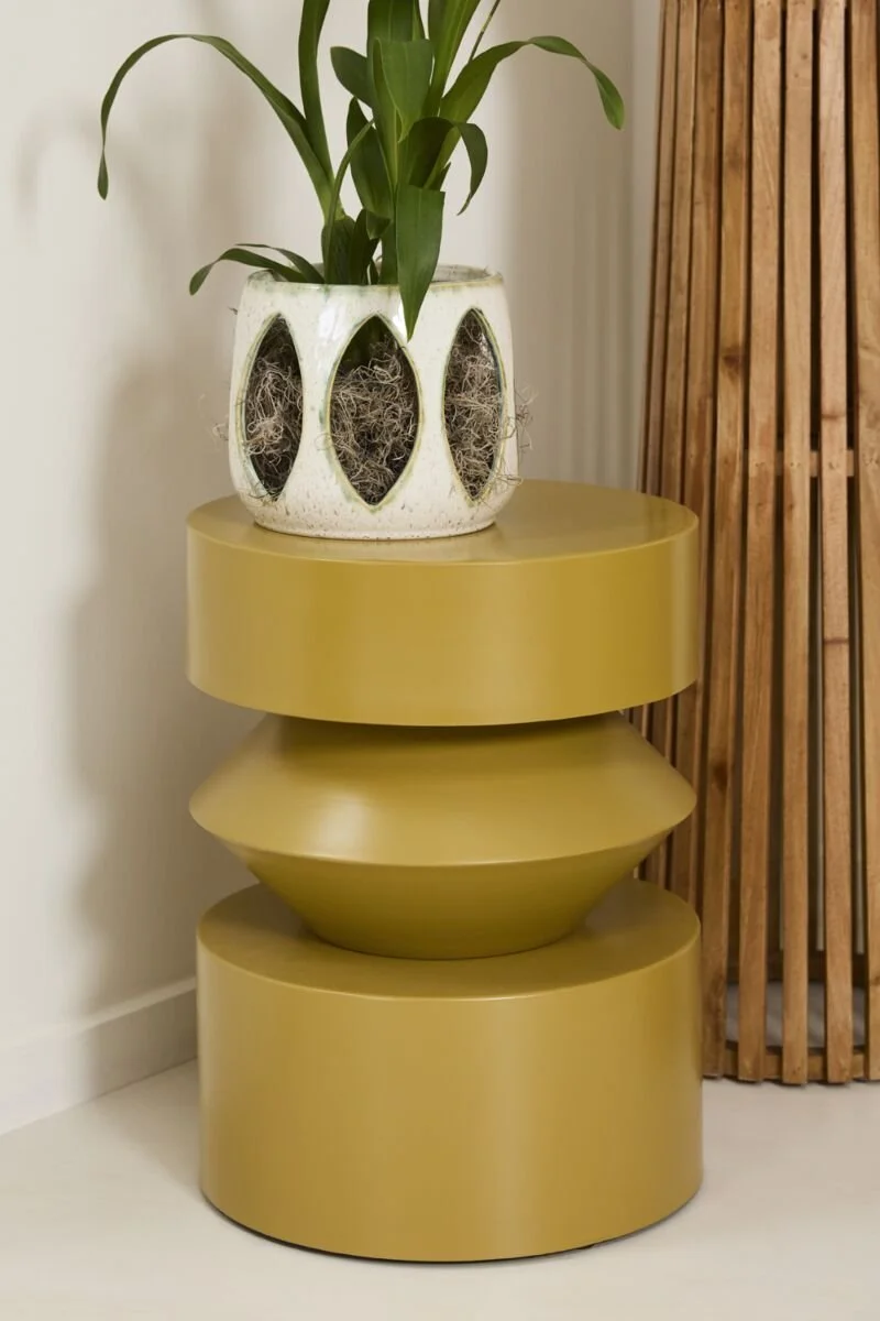 Showcase Accent Table 3.jpg